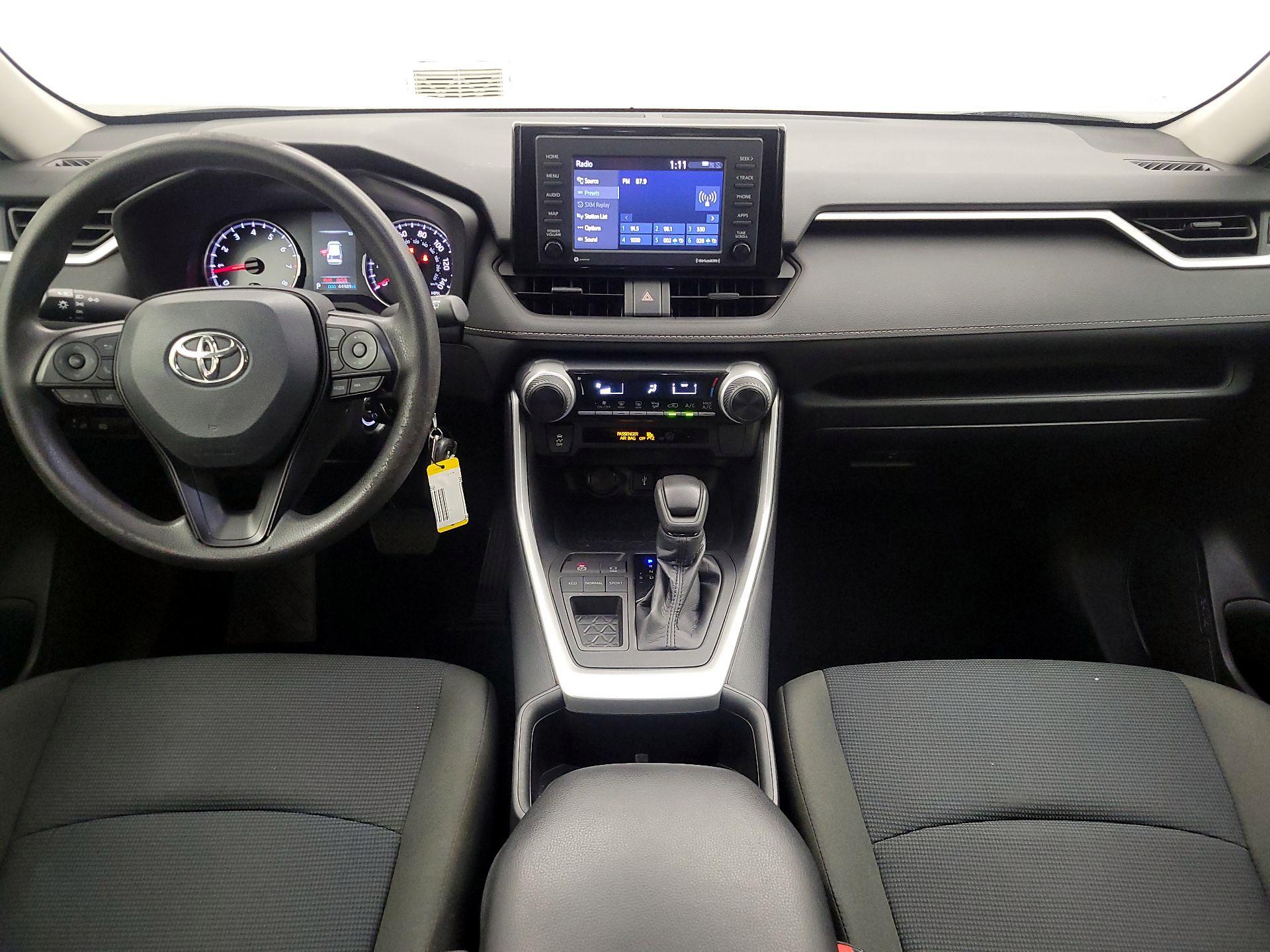 Thumbnail: 2022 Toyota RAV4 - 9