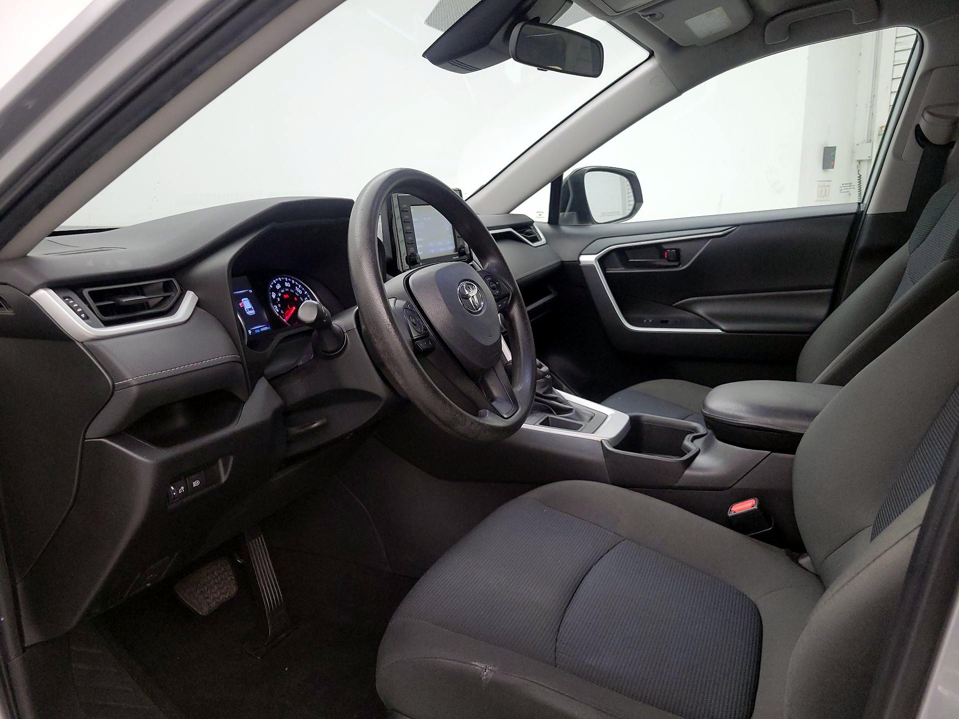 Thumbnail: 2022 Toyota RAV4 - 11