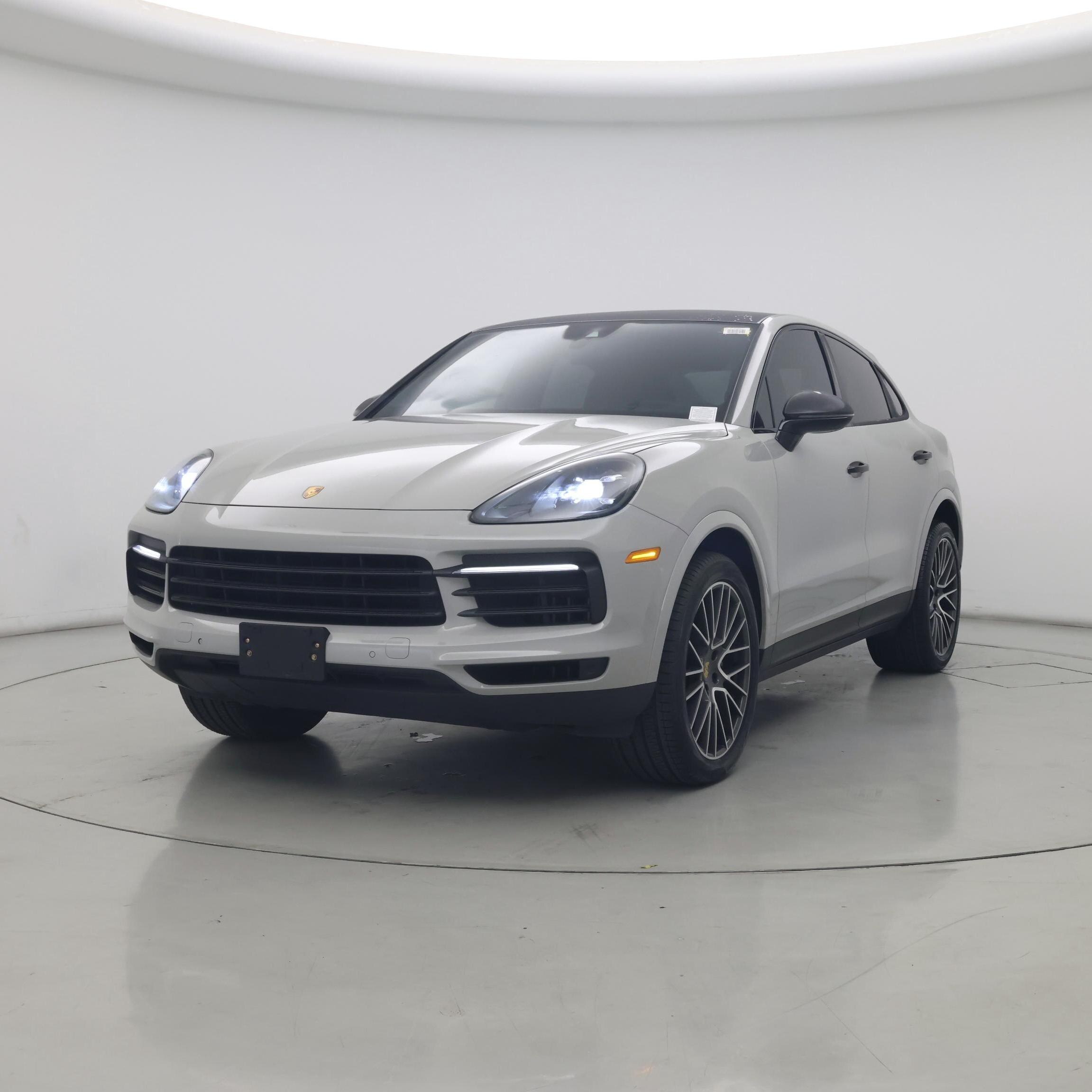 Thumbnail: 2021 Porsche Cayenne - 4