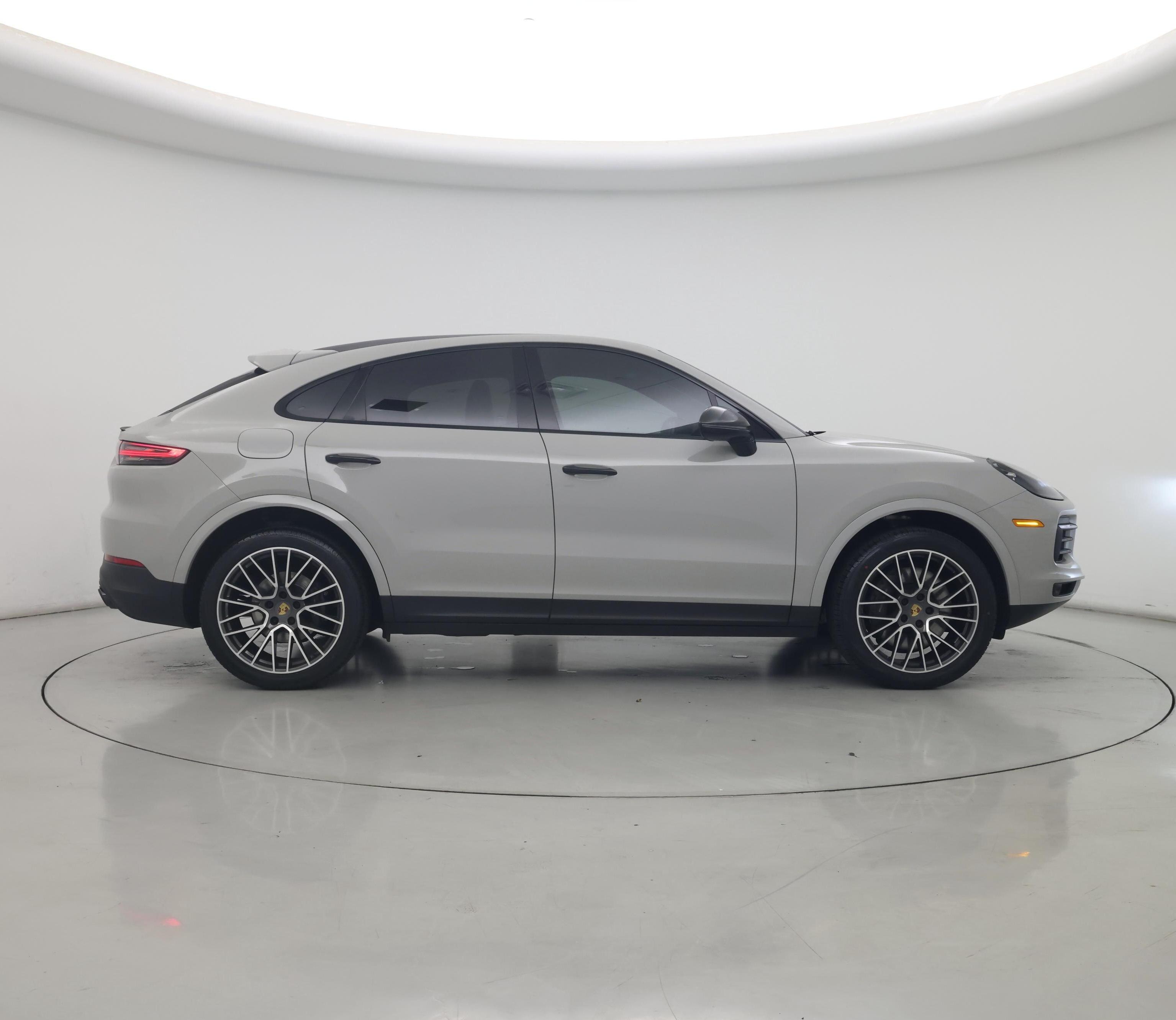 Thumbnail: 2021 Porsche Cayenne - 7