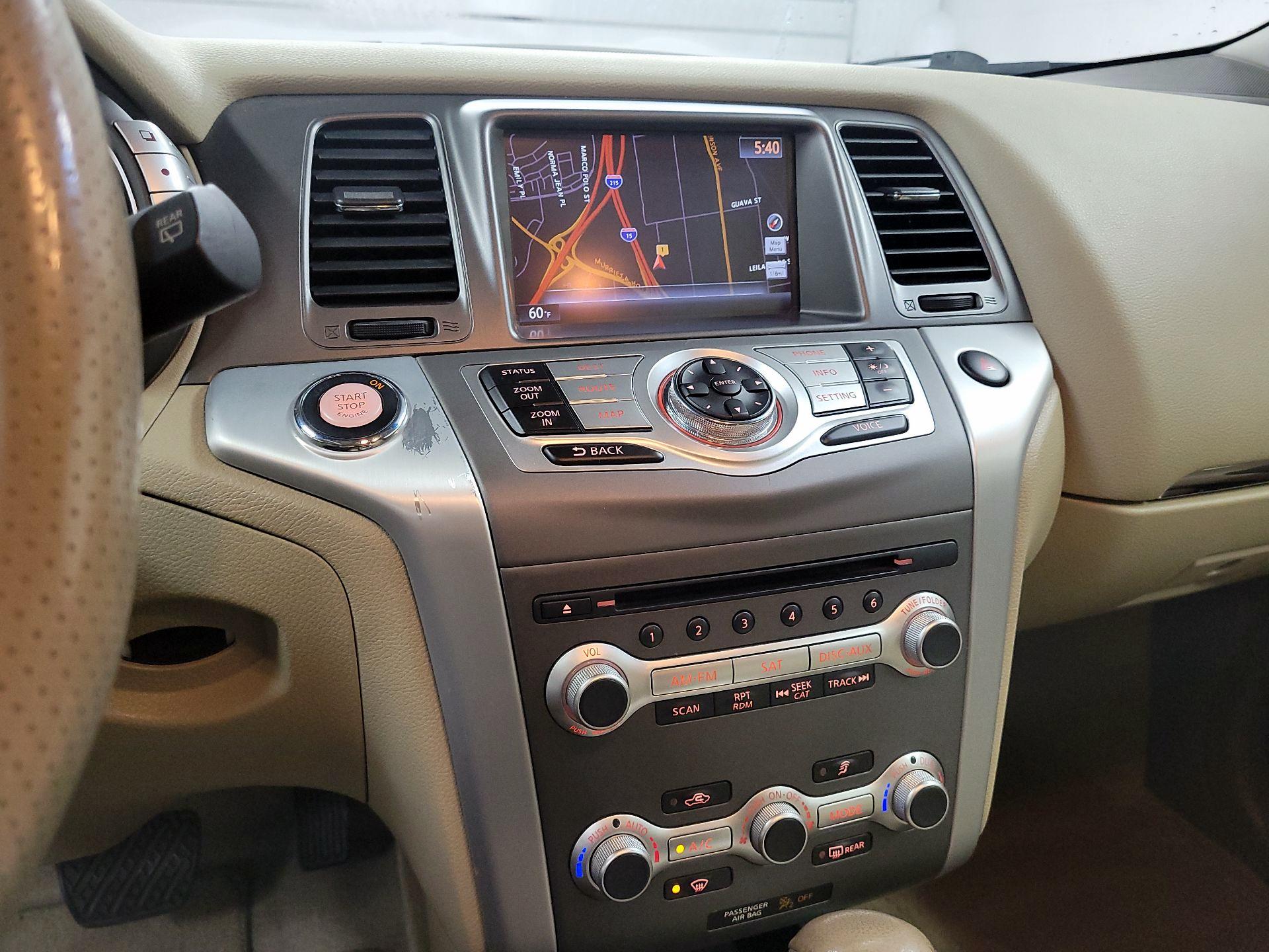 Thumbnail: 2014 Nissan Murano - 14