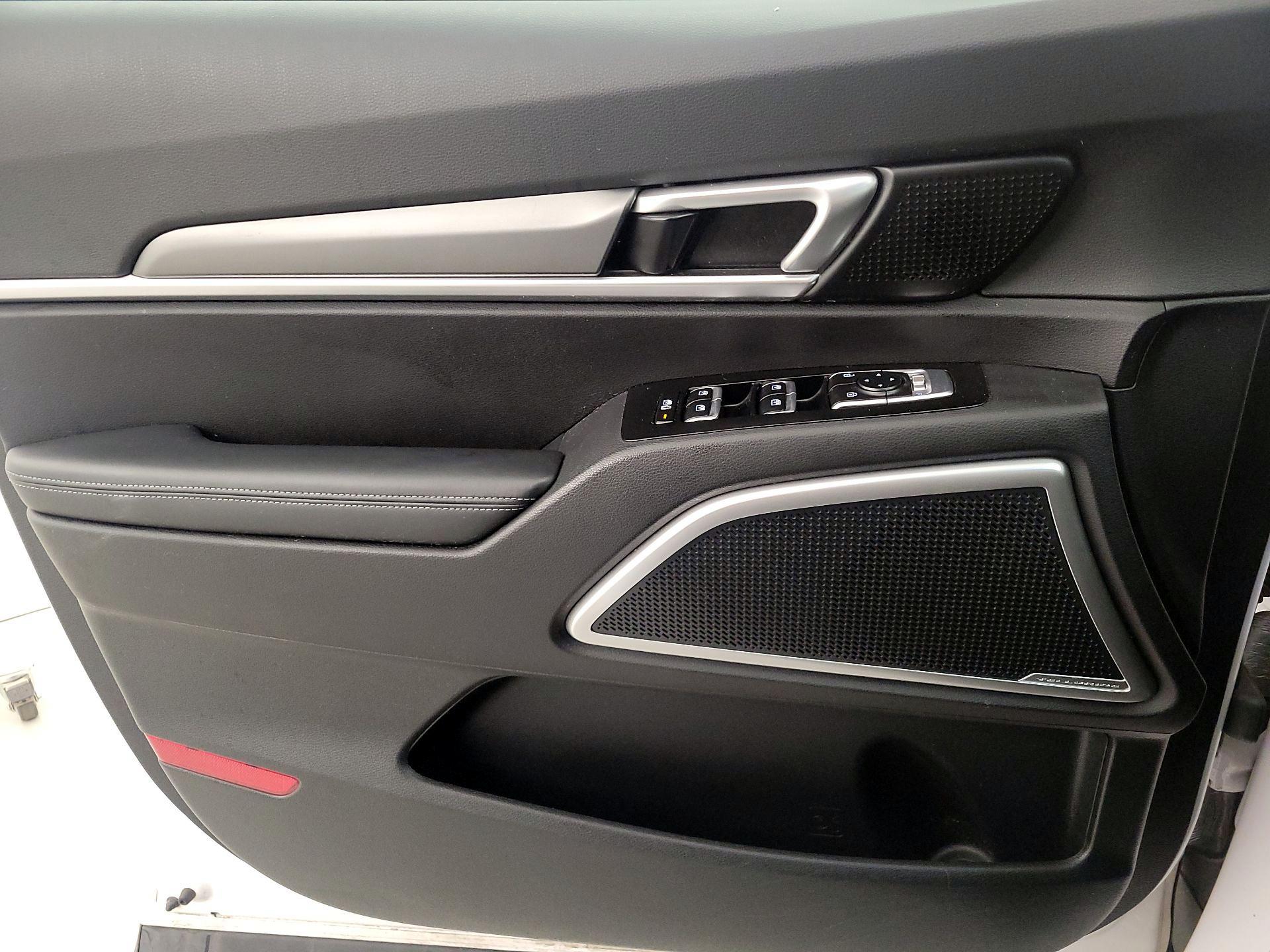 Thumbnail: 2022 Kia Telluride - 12