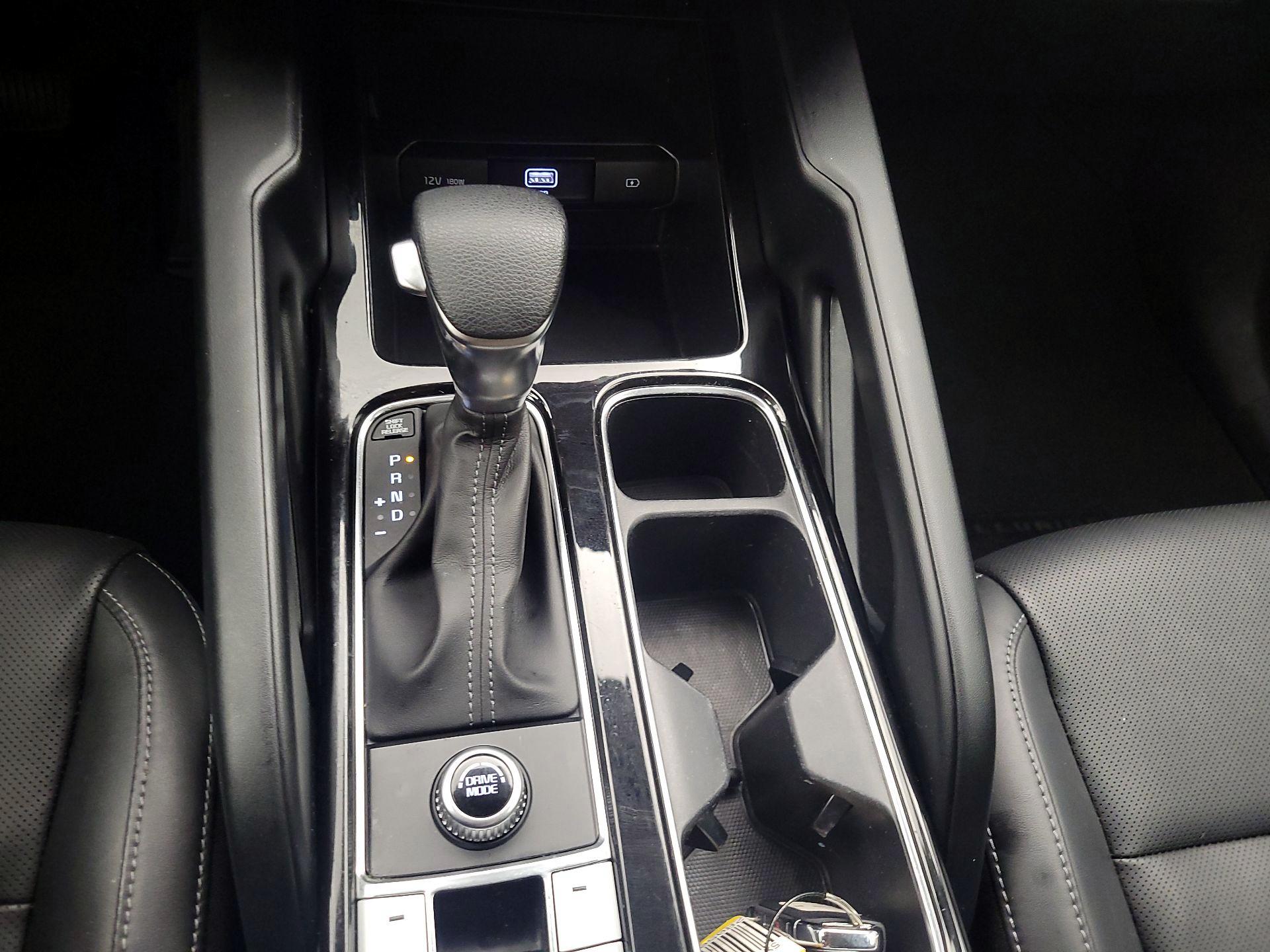 Thumbnail: 2022 Kia Telluride - 18