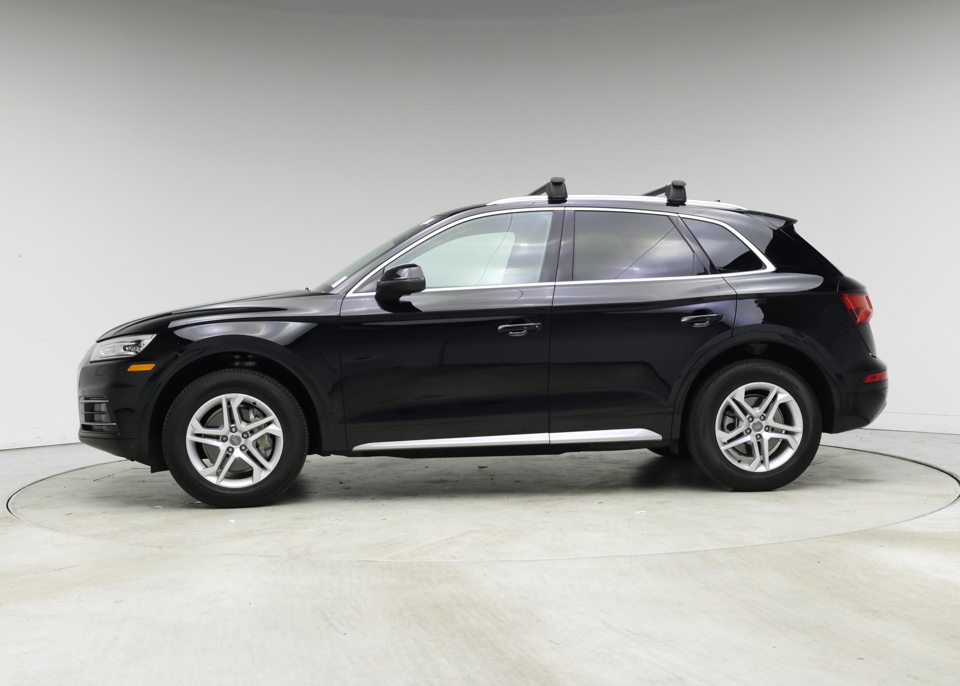 Thumbnail: 2019 Audi Q5 - 3