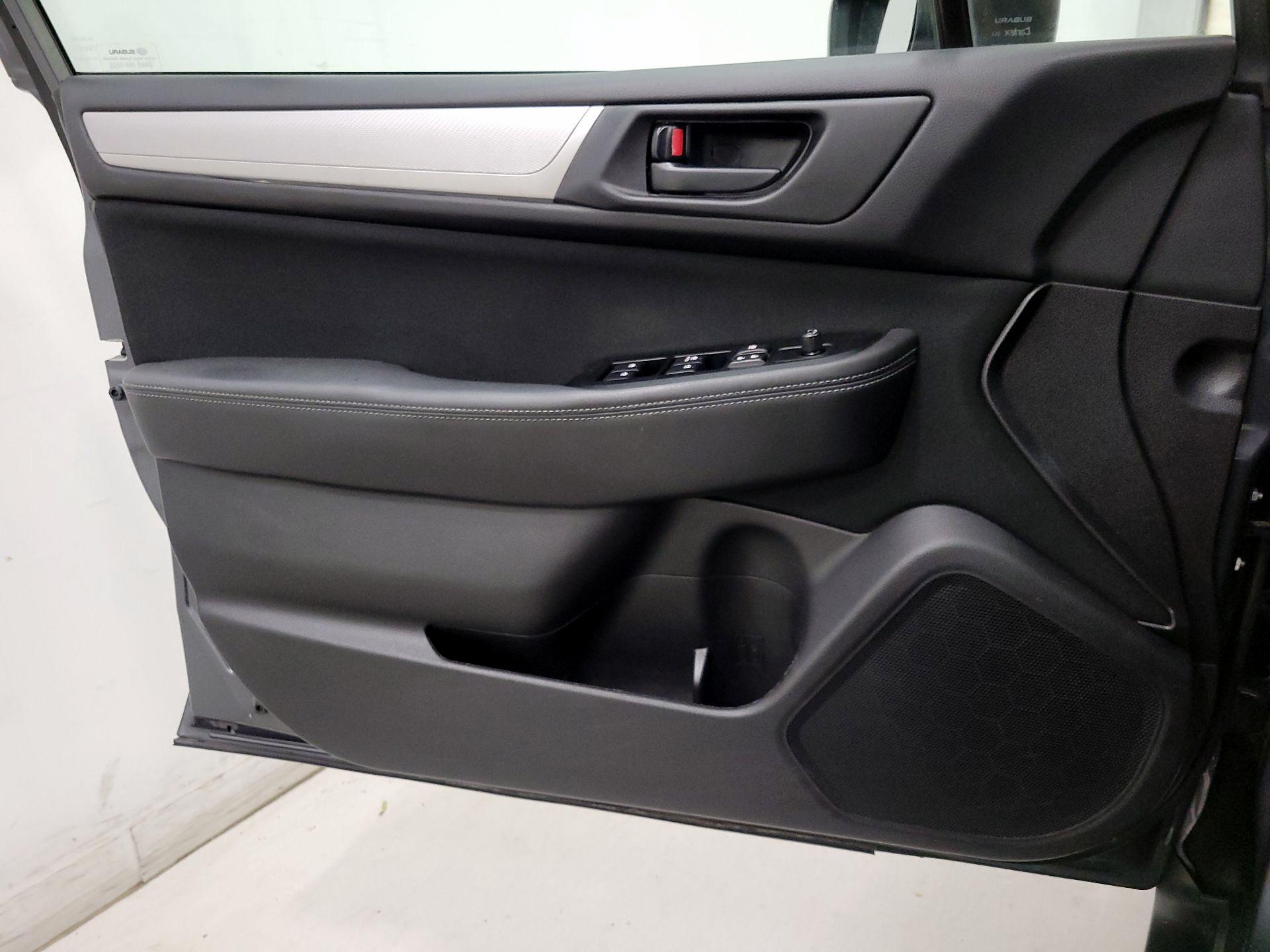 Thumbnail: 2018 Subaru Outback - 12