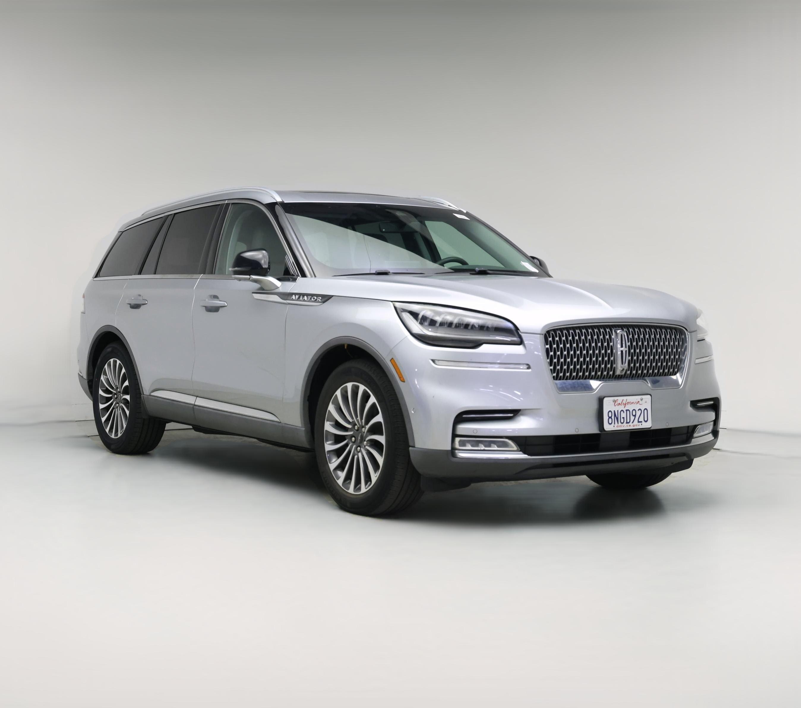 Thumbnail: 2020 Lincoln Aviator - 1