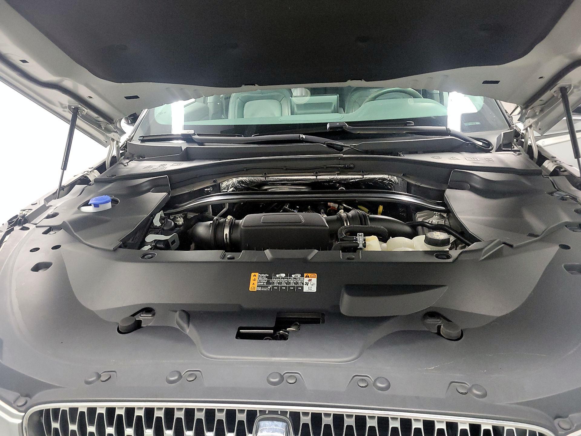 Thumbnail: 2020 Lincoln Aviator - 20