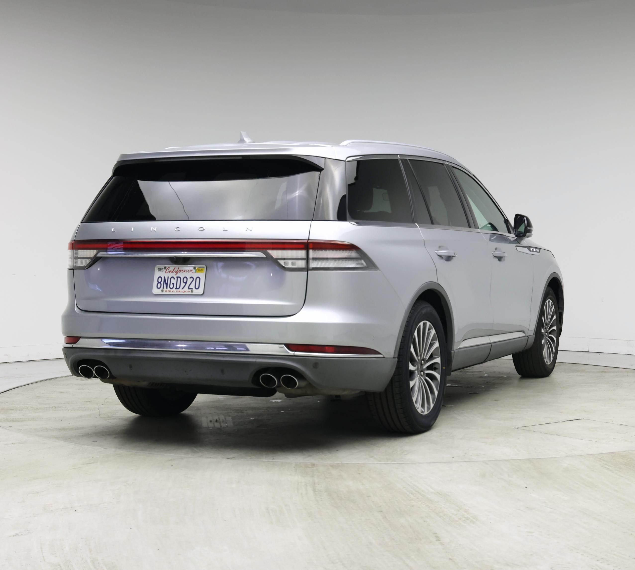 Thumbnail: 2020 Lincoln Aviator - 8