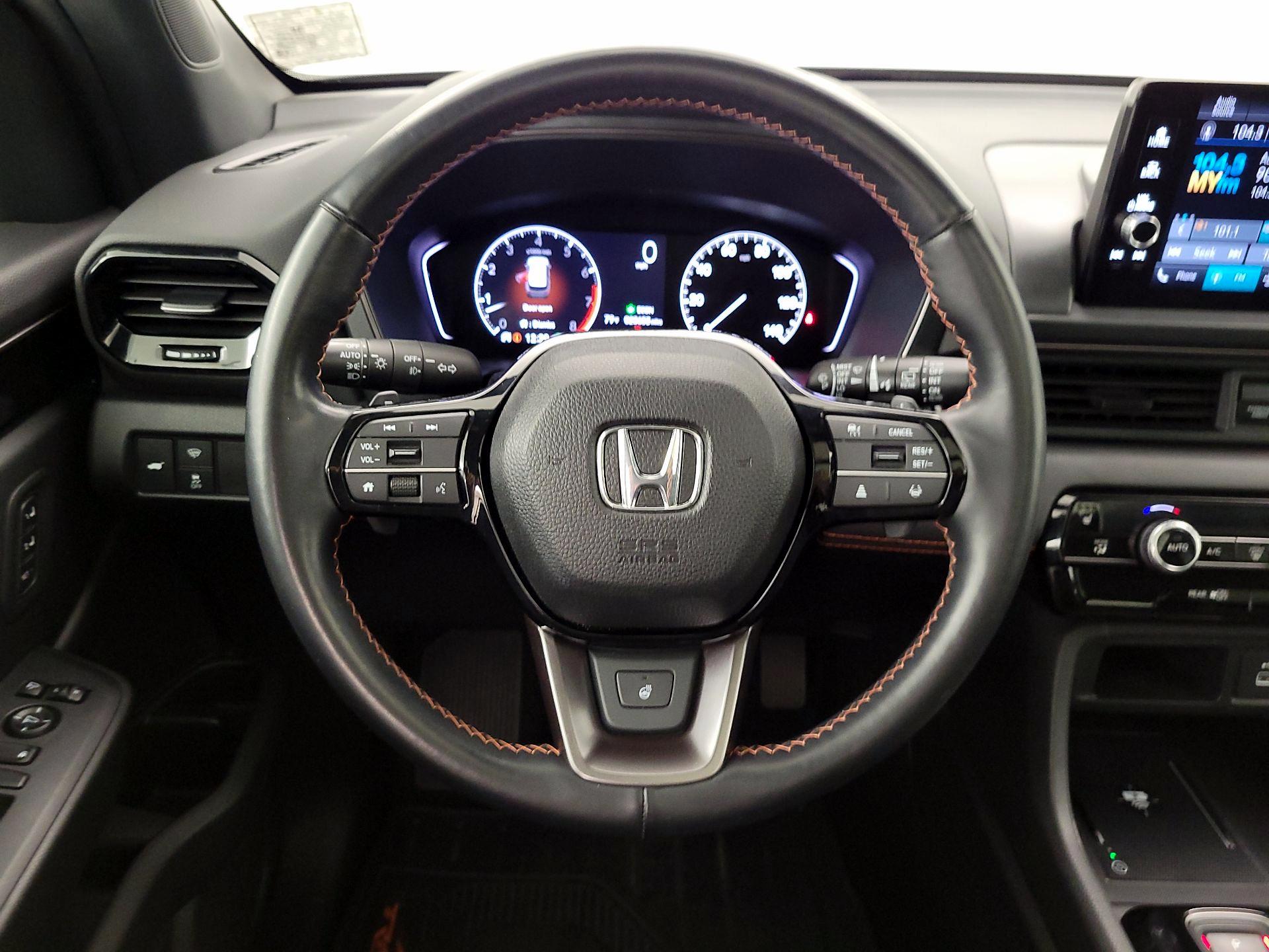 Thumbnail: 2023 Honda Pilot - 10