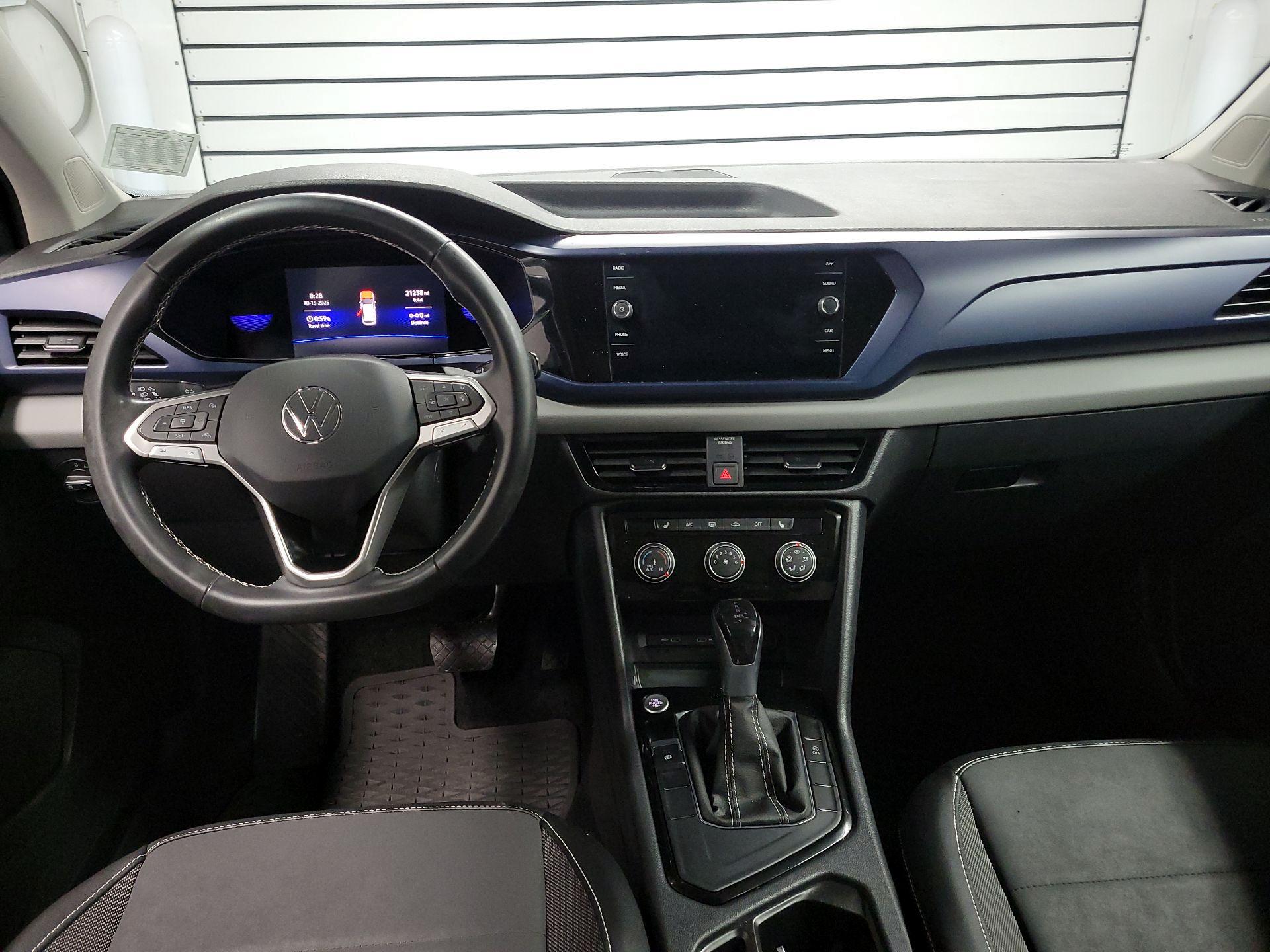 Thumbnail: 2023 Volkswagen Taos - 9
