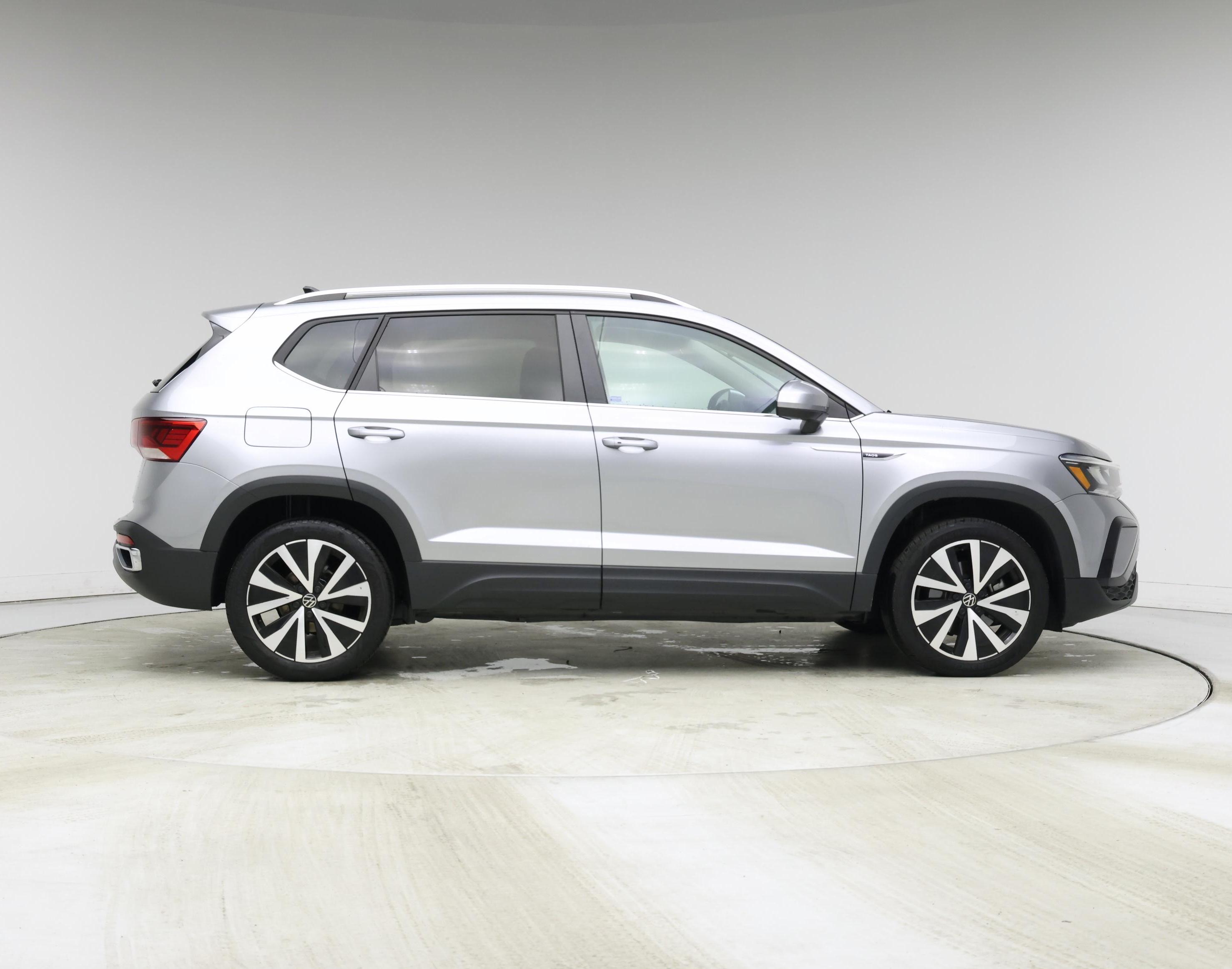 Thumbnail: 2023 Volkswagen Taos - 7