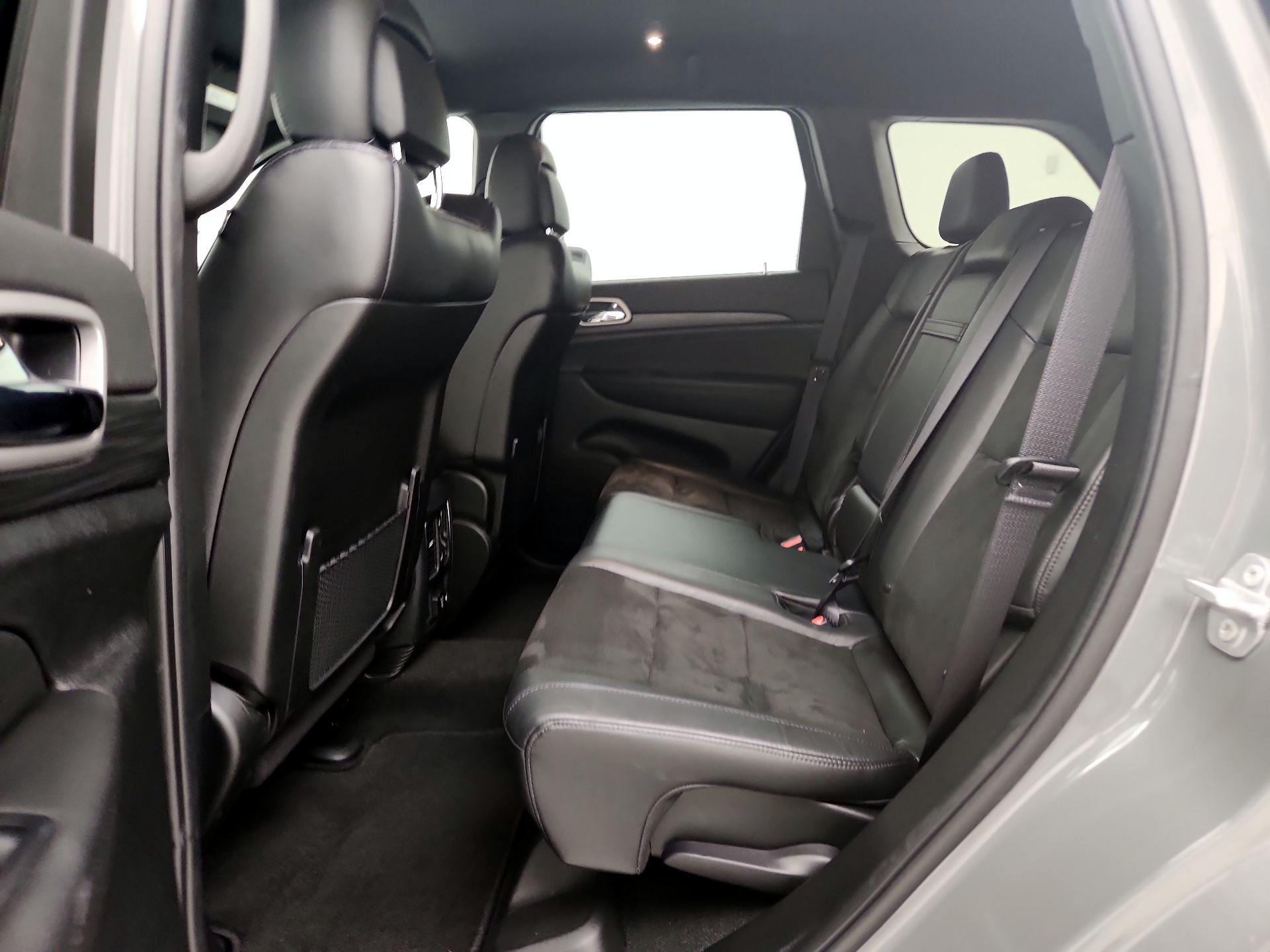Thumbnail: 2022 Jeep Grand Cherokee - 19