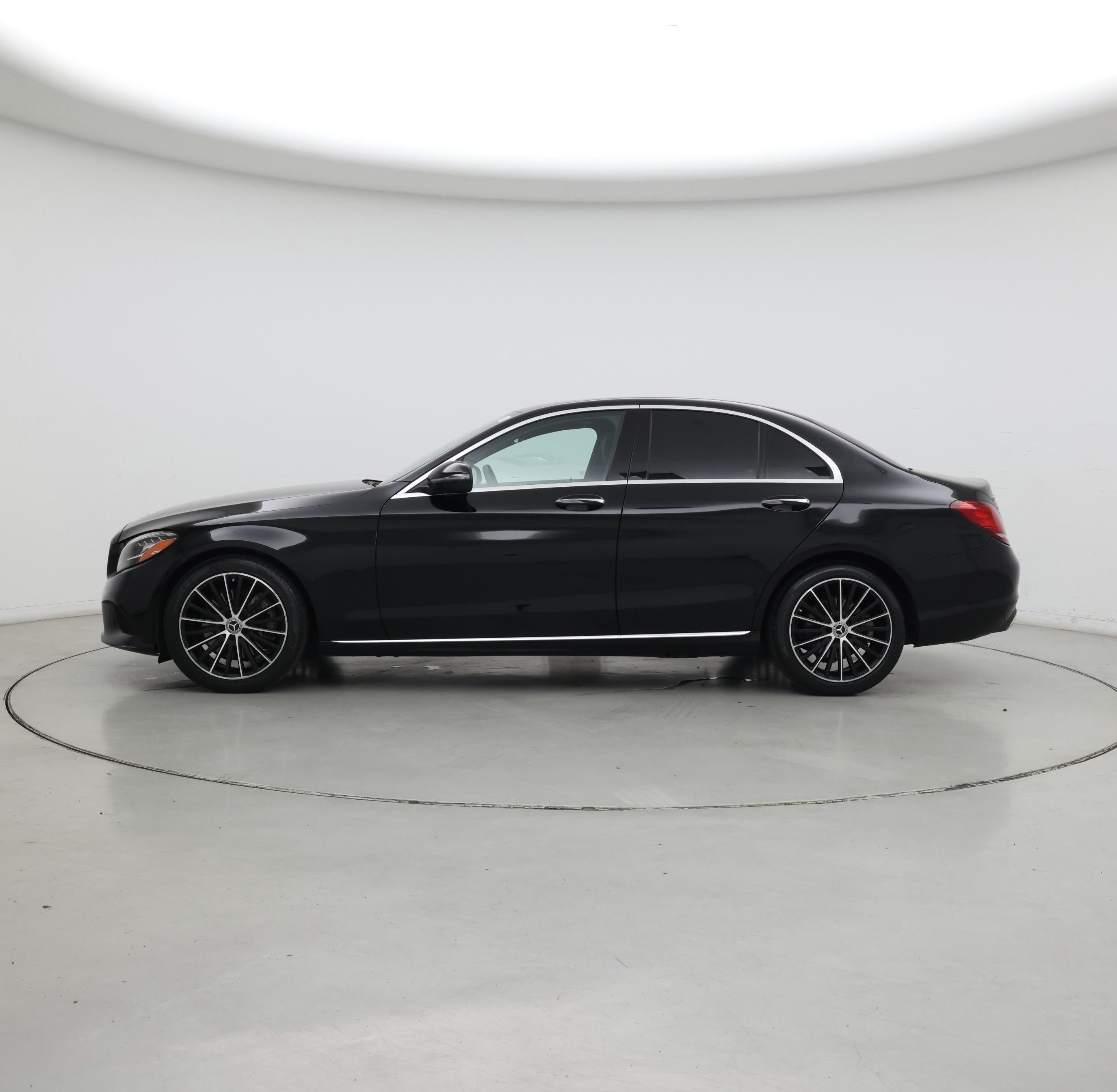 Thumbnail: 2021 Mercedes-Benz C-Class - 3