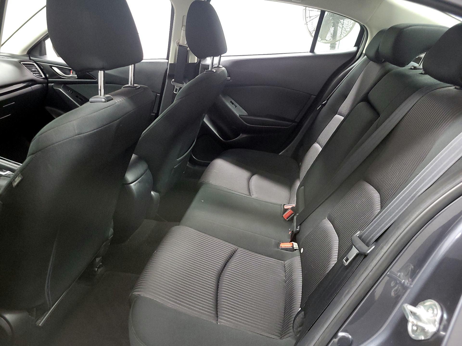 Thumbnail: 2015 Mazda Mazda3 - 17