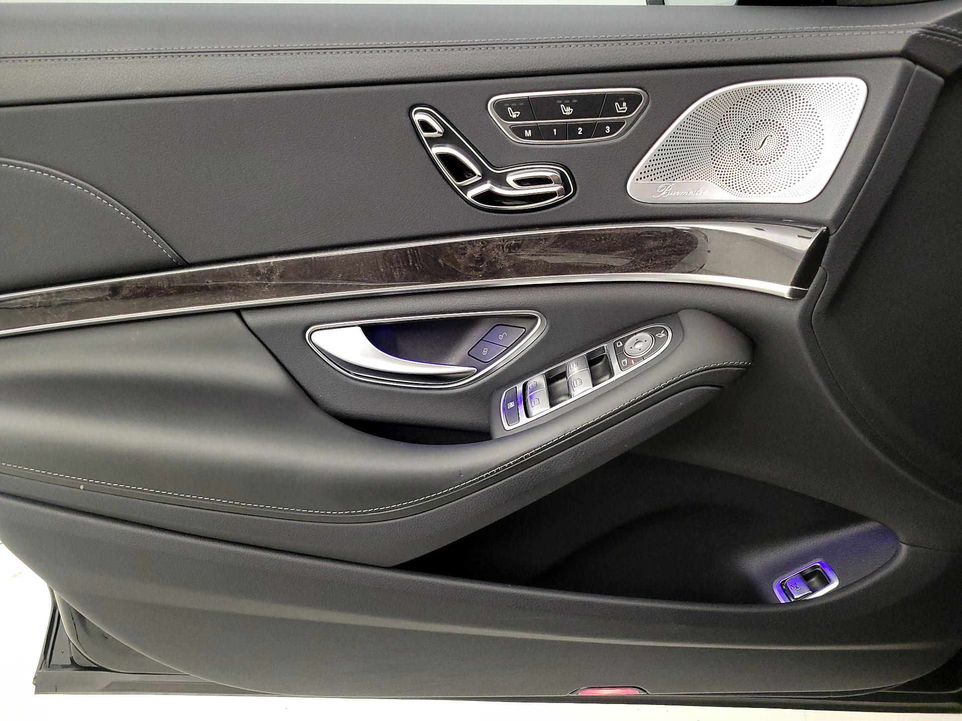 Thumbnail: 2018 Mercedes-Benz S-Class - 12