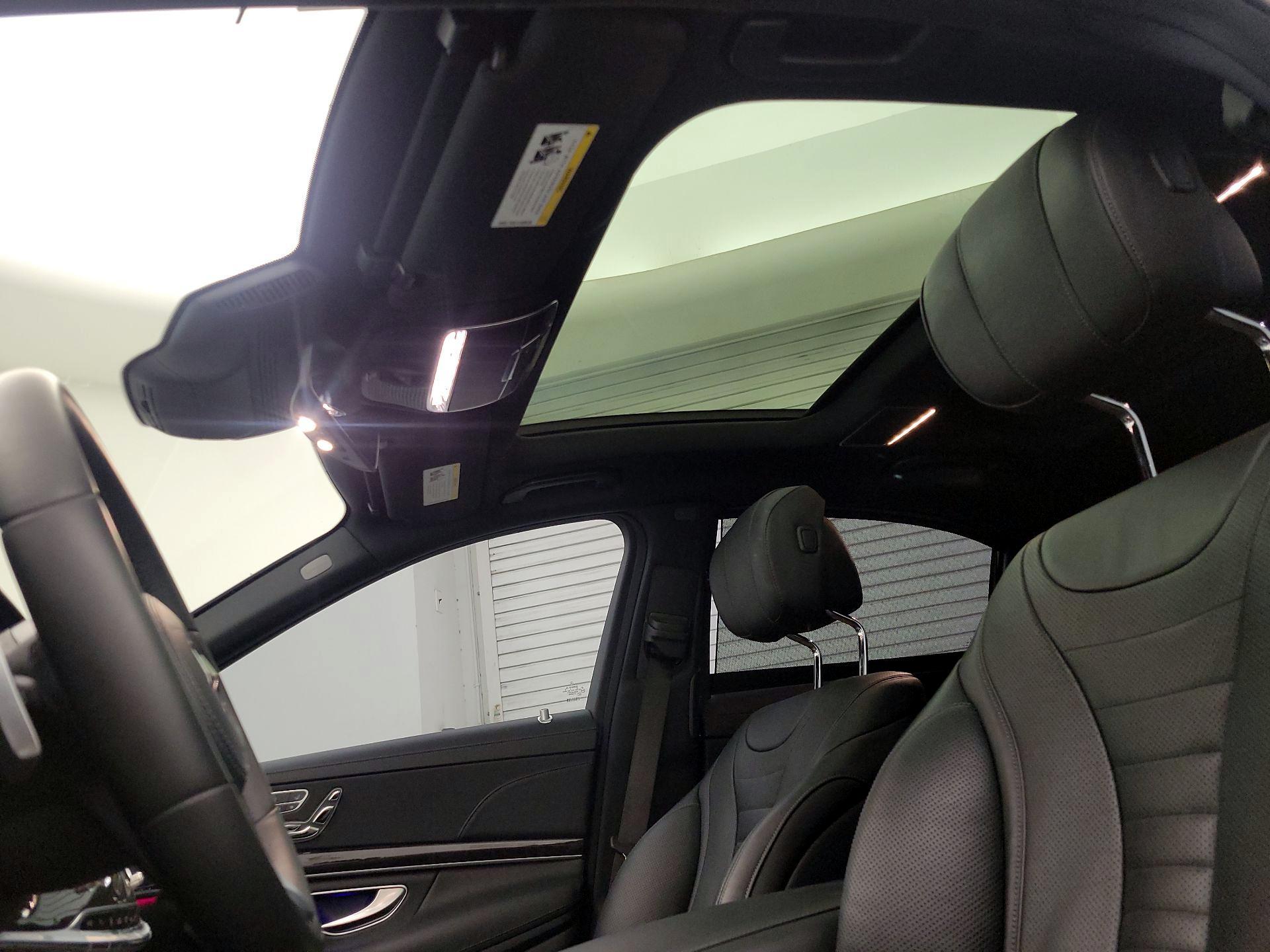 Thumbnail: 2018 Mercedes-Benz S-Class - 20