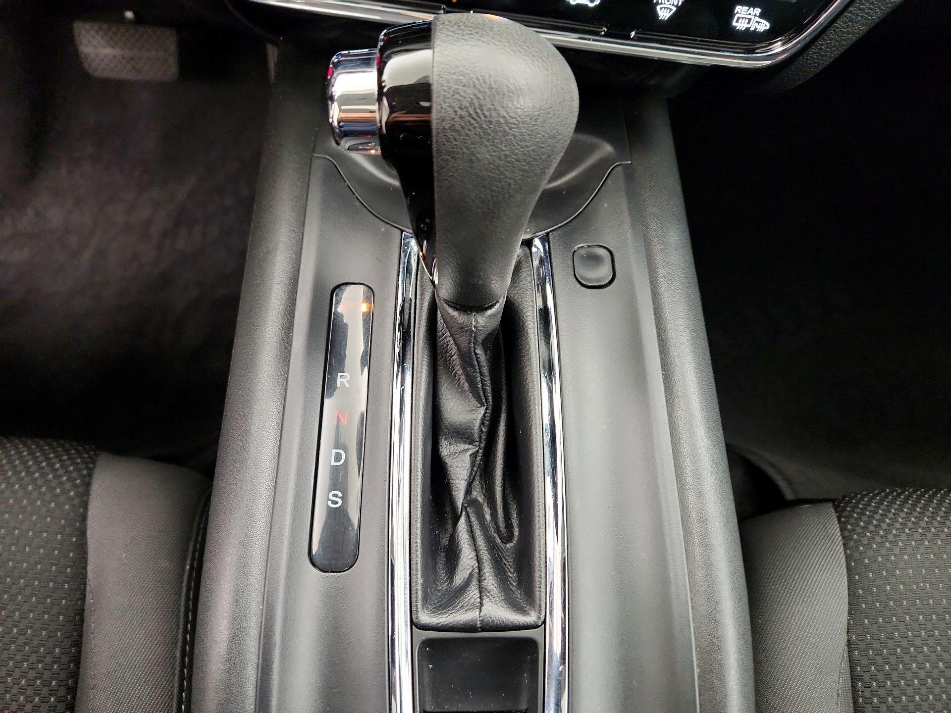 Thumbnail: 2020 Honda HR-V - 17