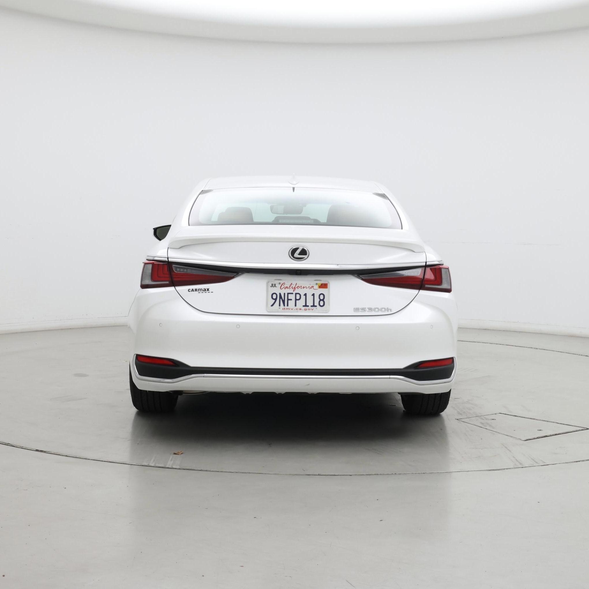 Thumbnail: 2024 Lexus ES - 6