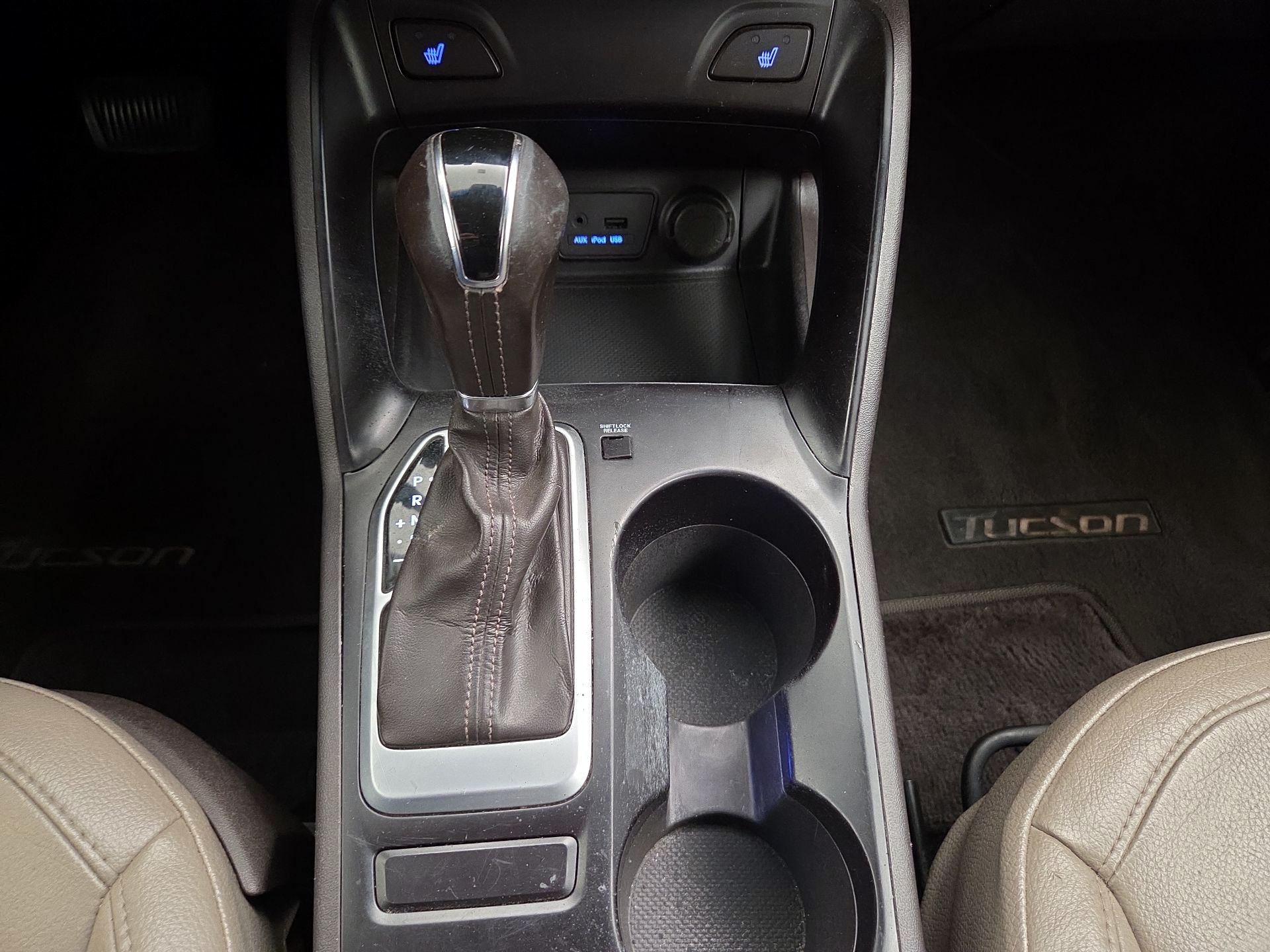 Thumbnail: 2015 Hyundai Tucson - 17