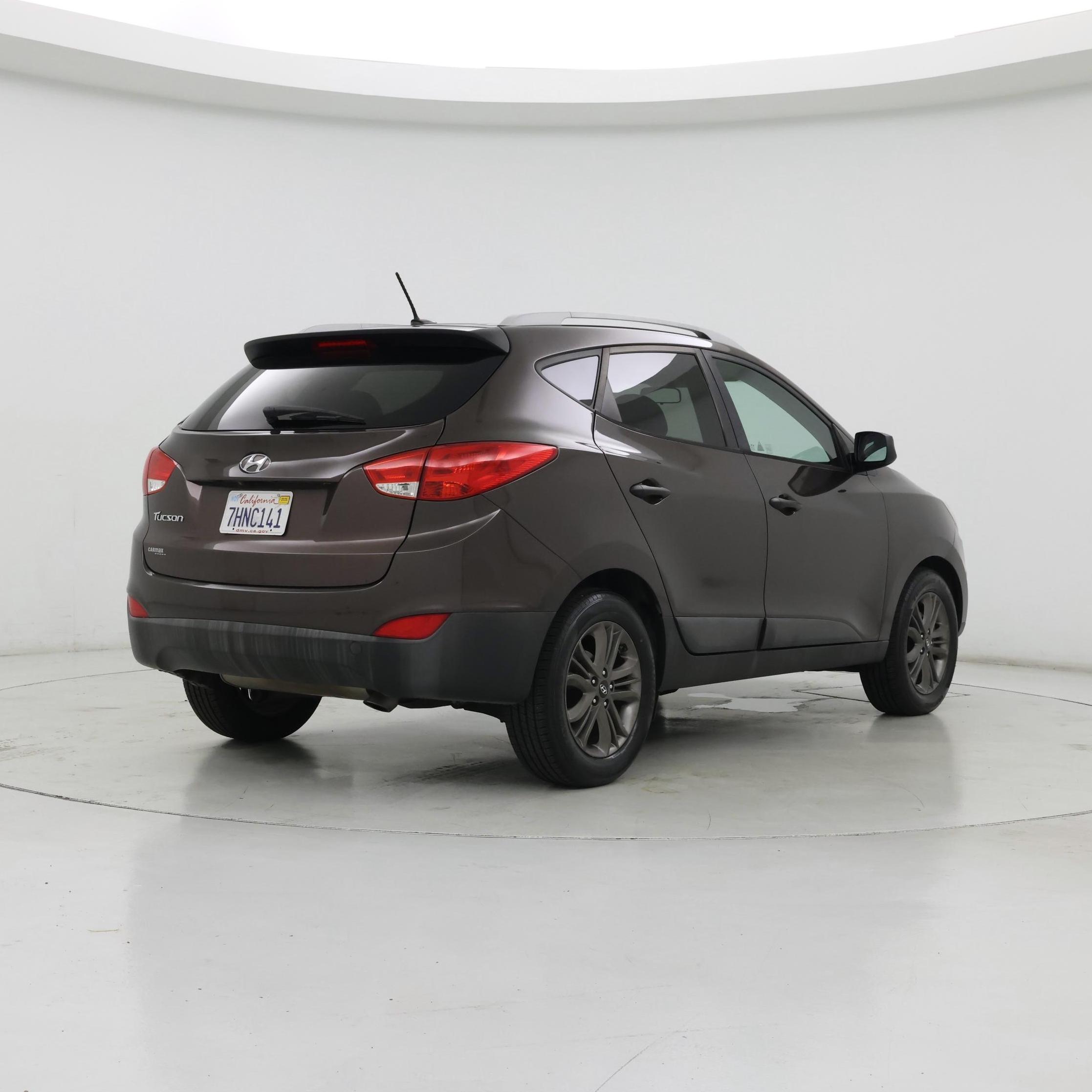Thumbnail: 2015 Hyundai Tucson - 8