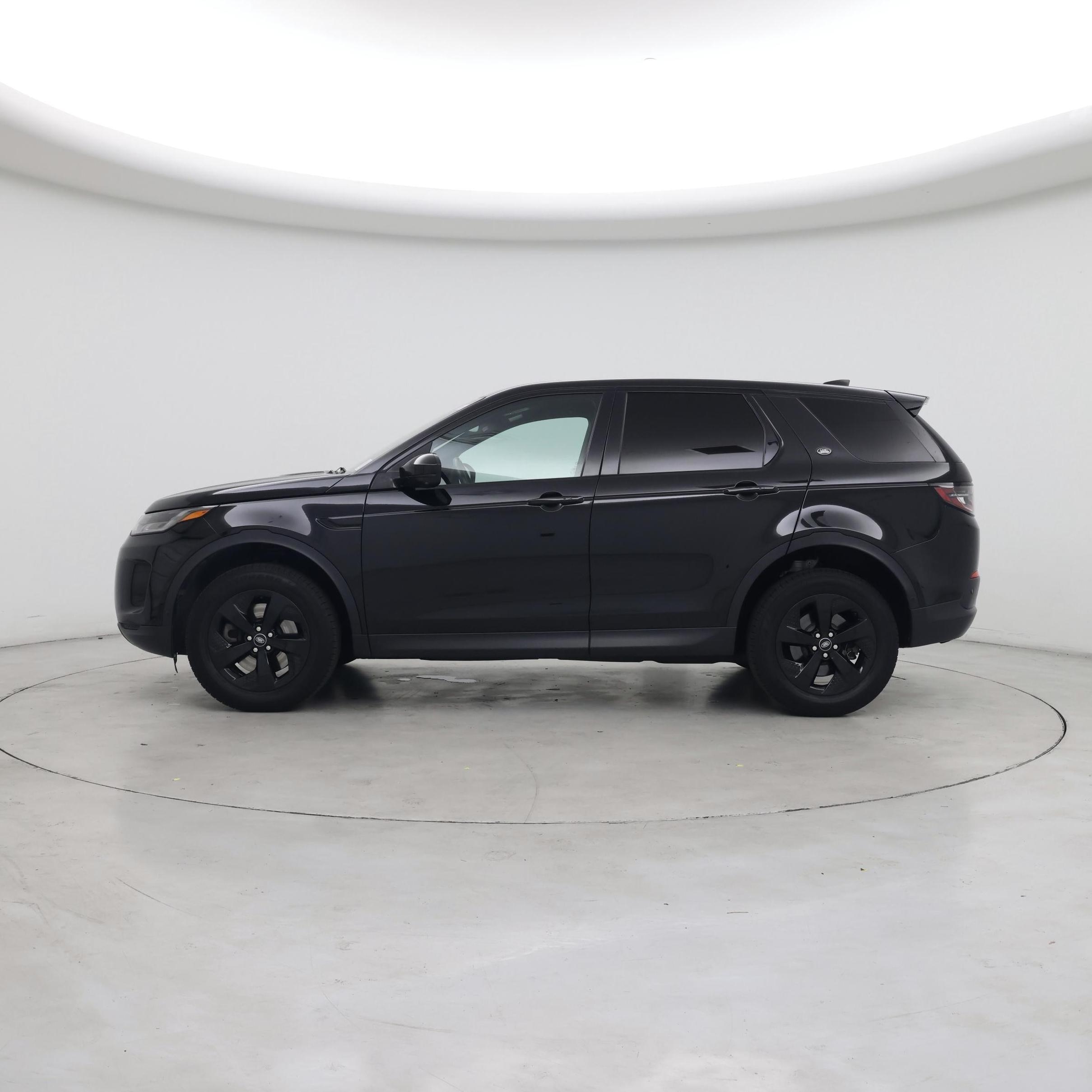Thumbnail: 2021 Land Rover Discovery Sport - 3