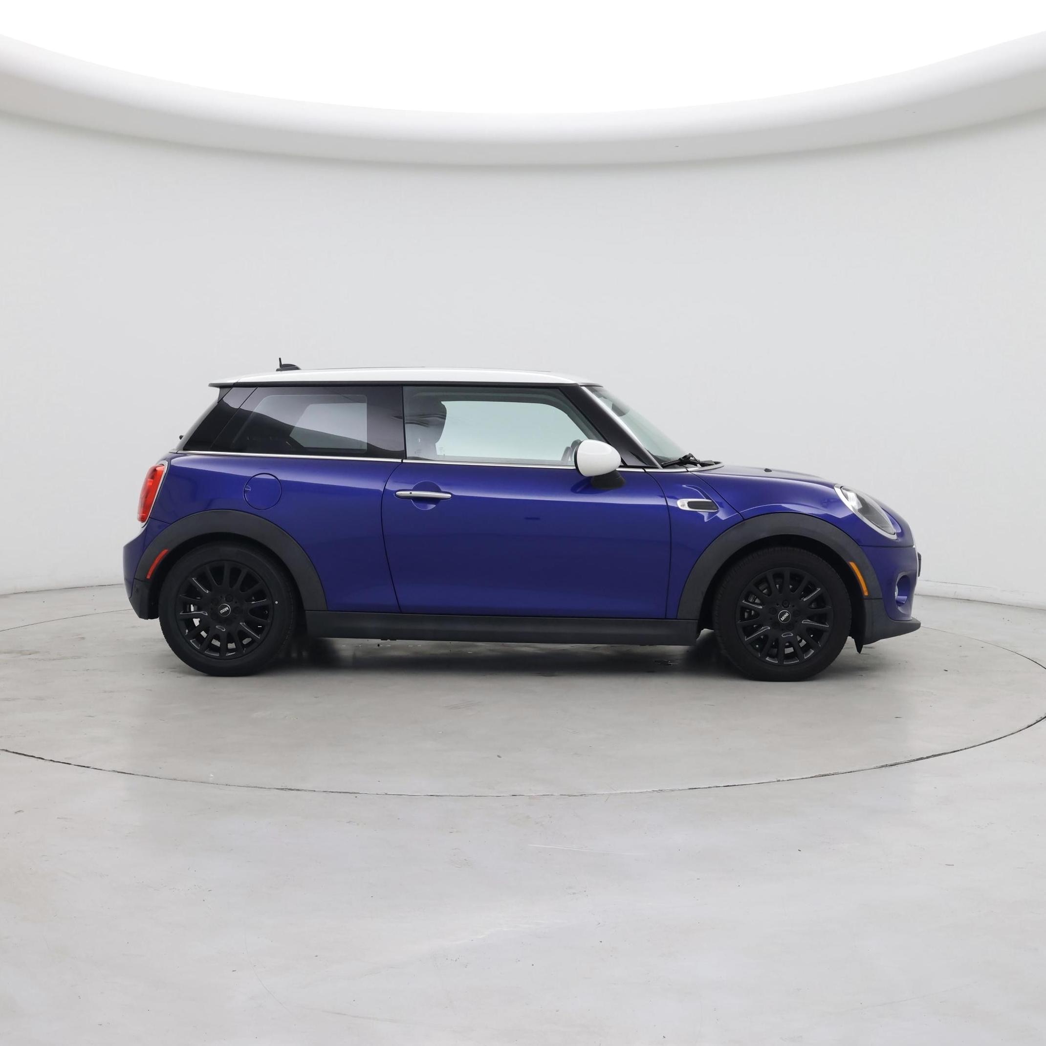 Thumbnail: 2019 MINI Cooper Hardtop - 7