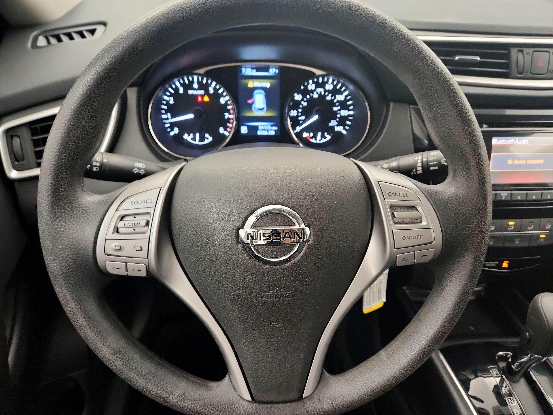 Thumbnail: 2016 Nissan Rogue - 10