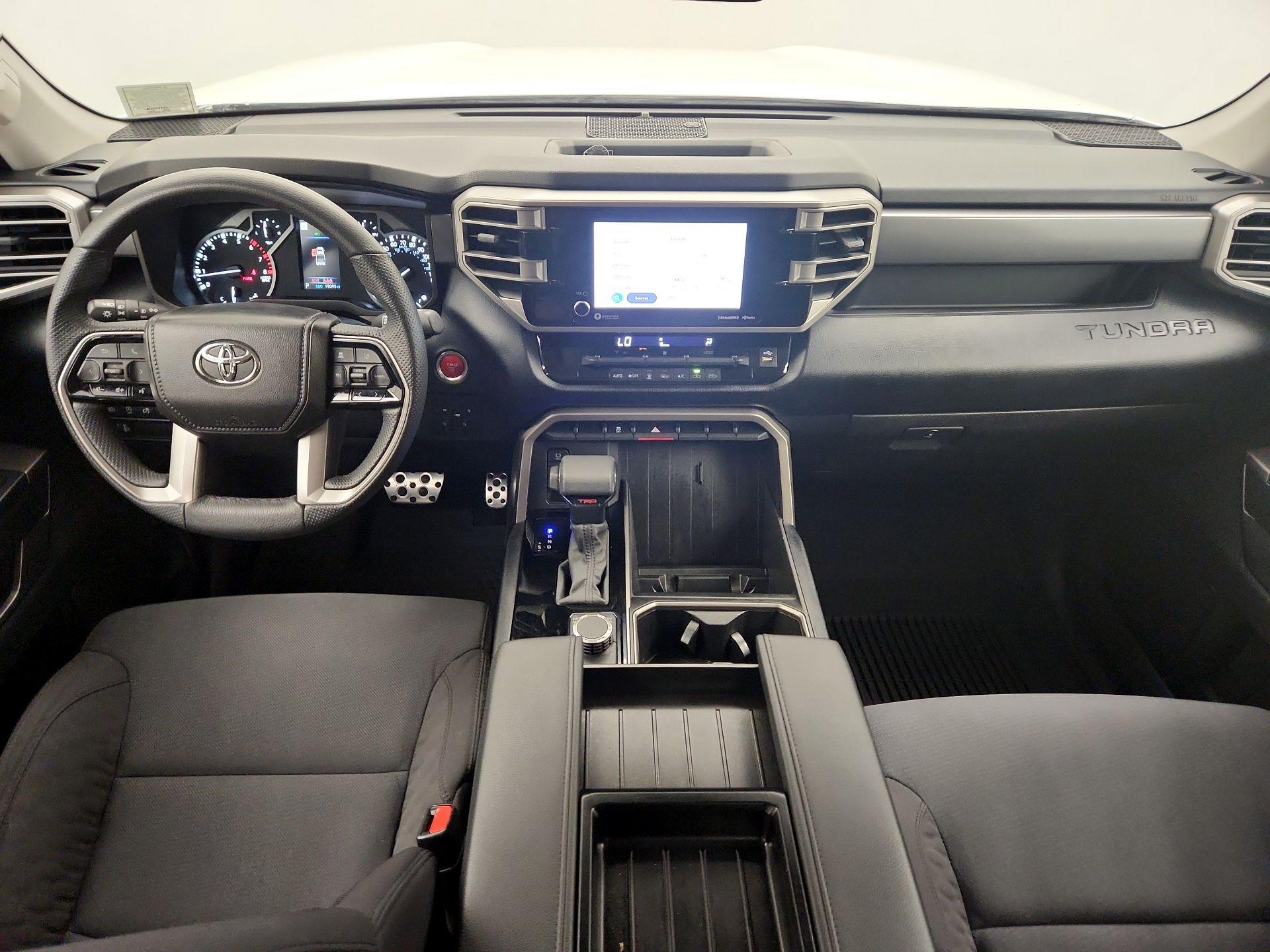 Thumbnail: 2024 Toyota Tundra - 9