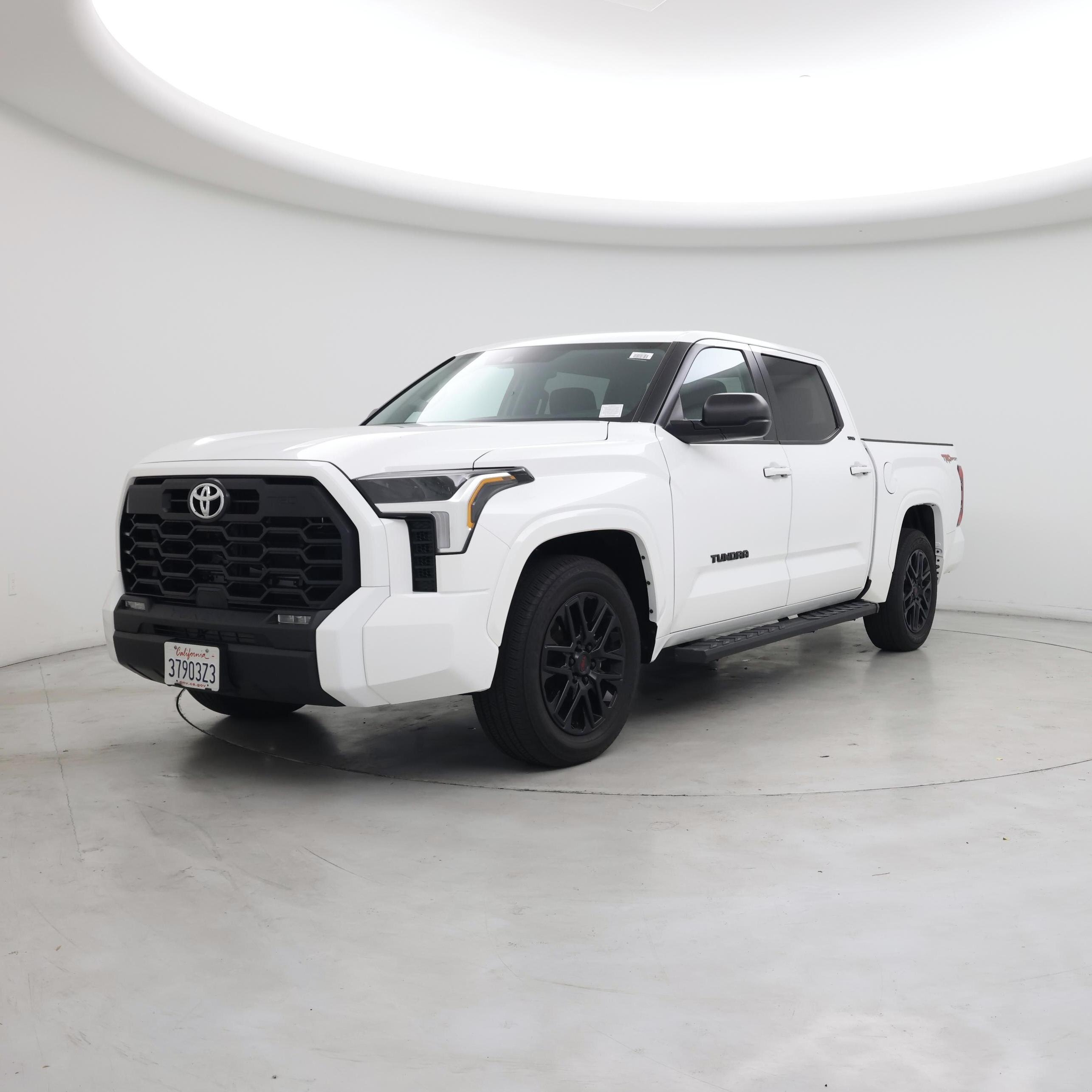 Thumbnail: 2024 Toyota Tundra - 4