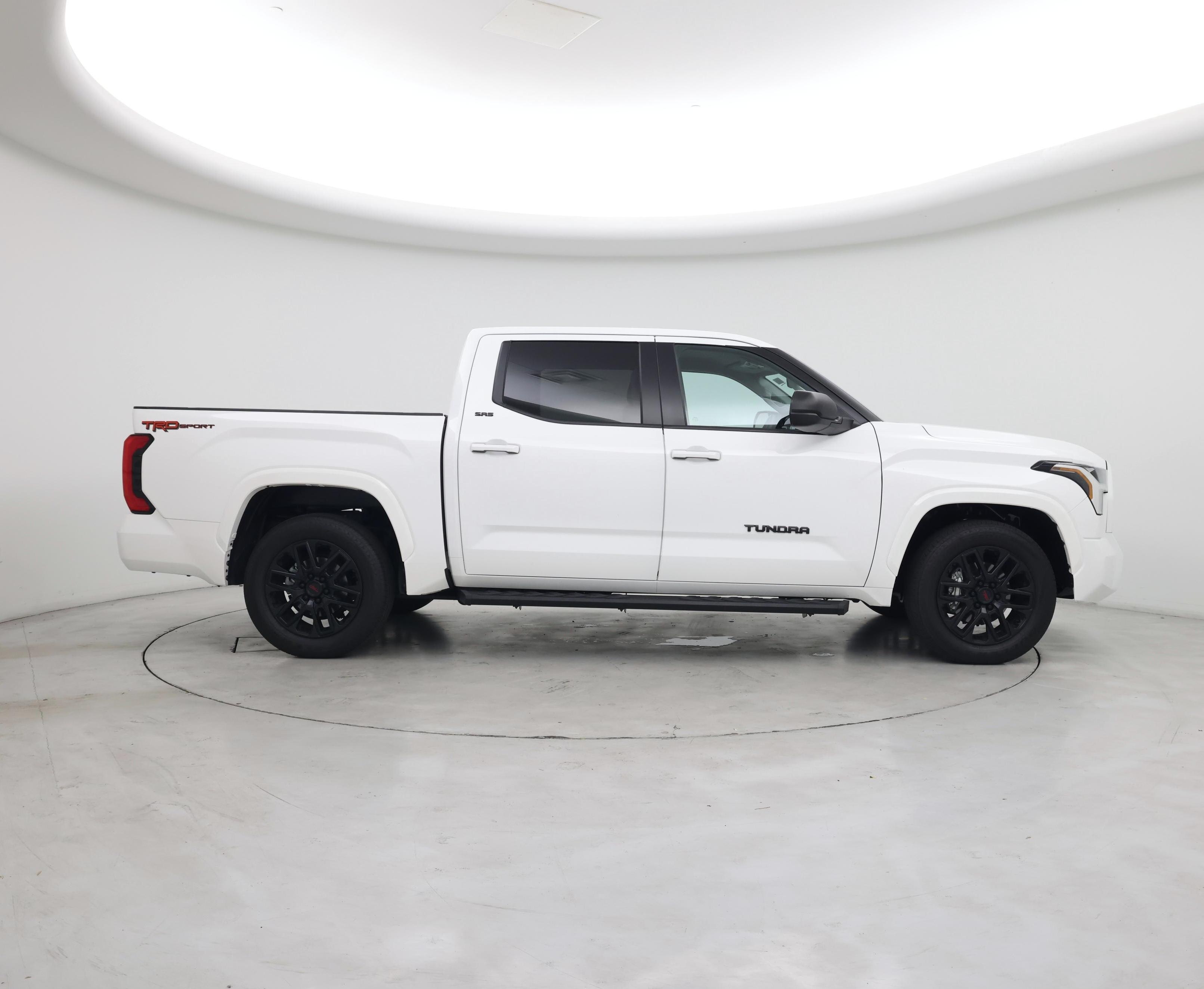 Thumbnail: 2024 Toyota Tundra - 7