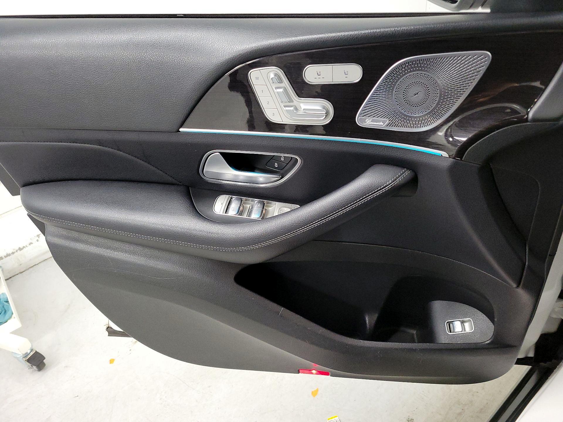 Thumbnail: 2020 Mercedes-Benz GLE - 12