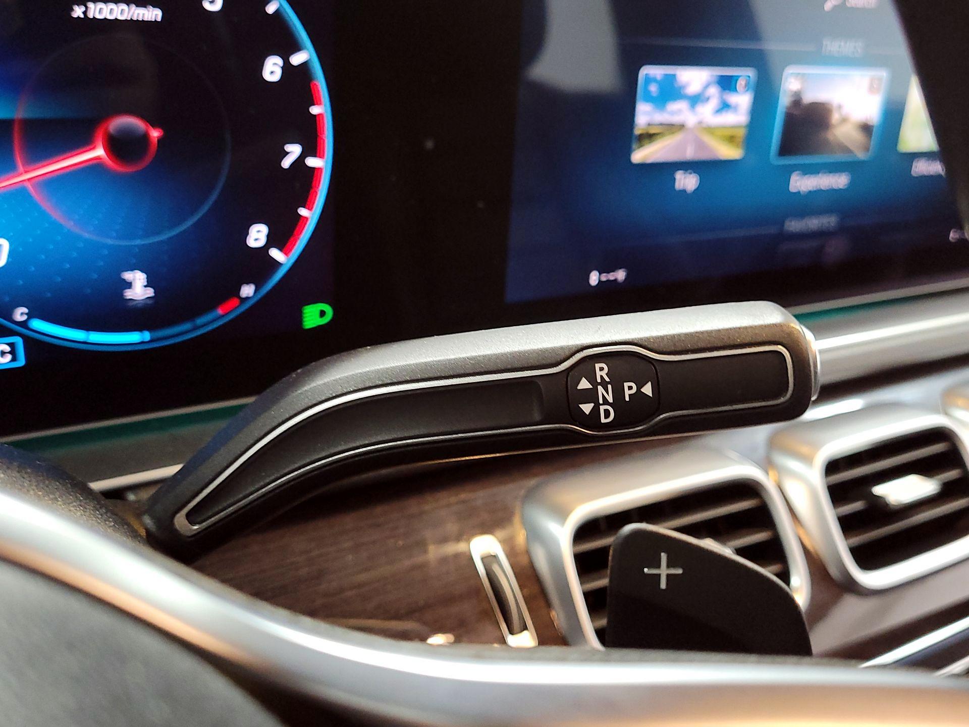 Thumbnail: 2020 Mercedes-Benz GLE - 17