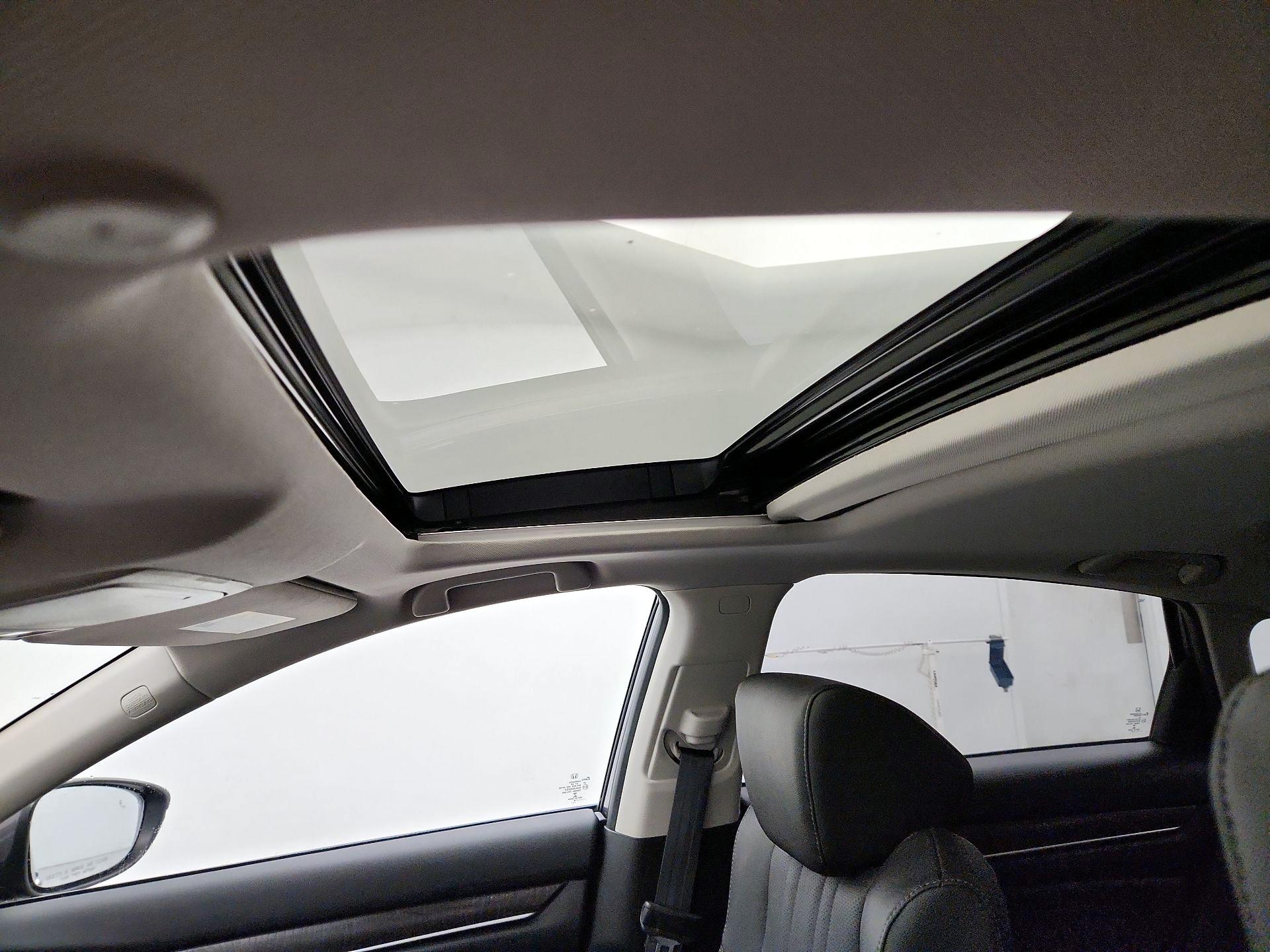 Thumbnail: 2019 Honda Accord - 20