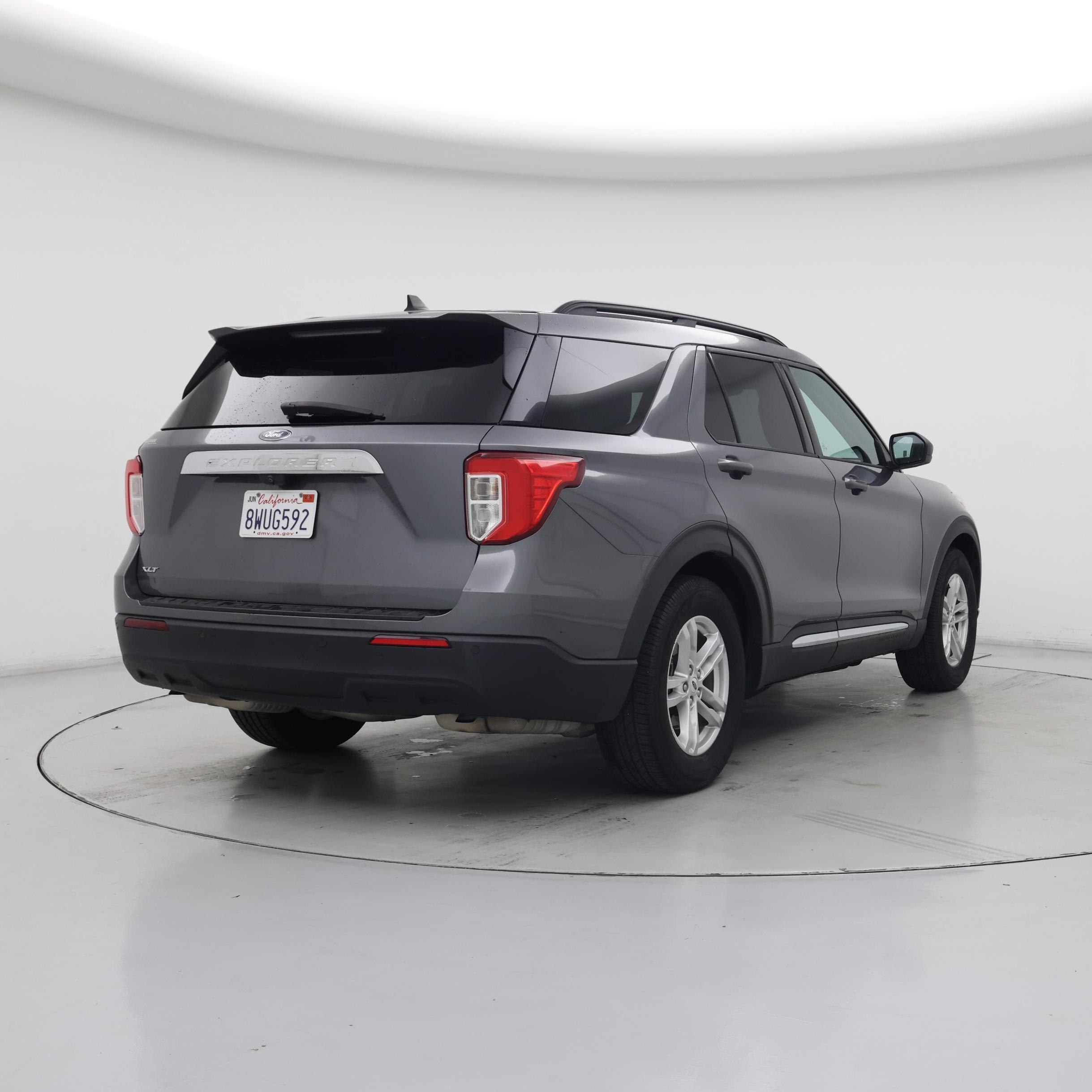 Thumbnail: 2021 Ford Explorer - 8