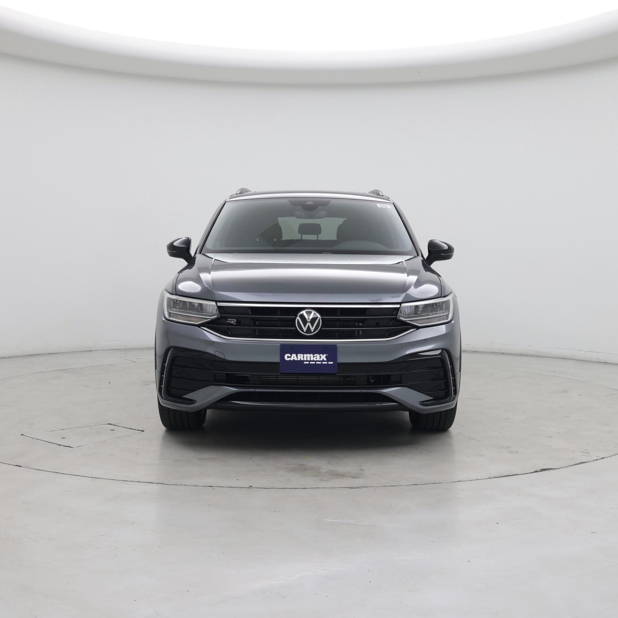 Thumbnail: 2023 Volkswagen Tiguan - 5