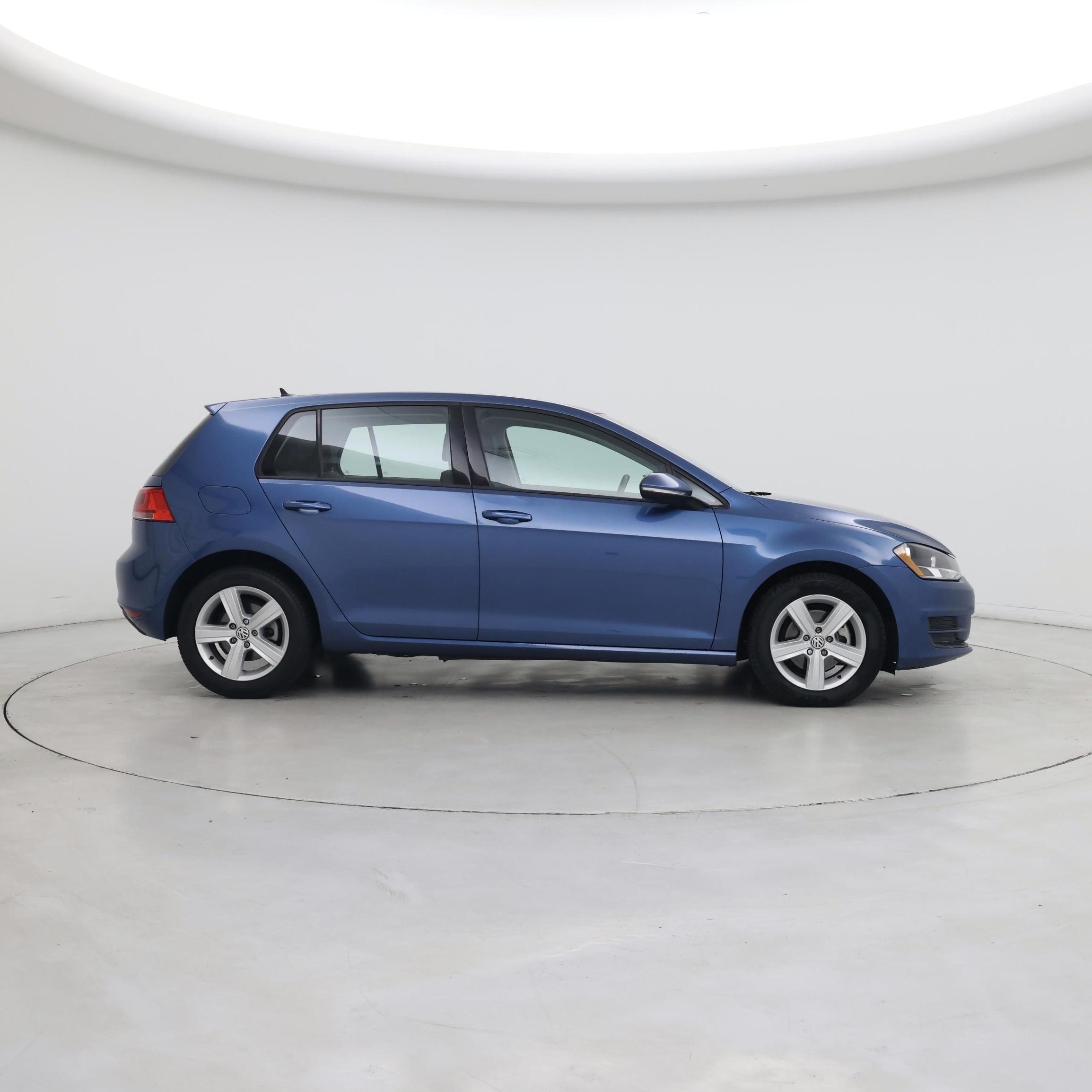 Thumbnail: 2017 Volkswagen Golf - 7