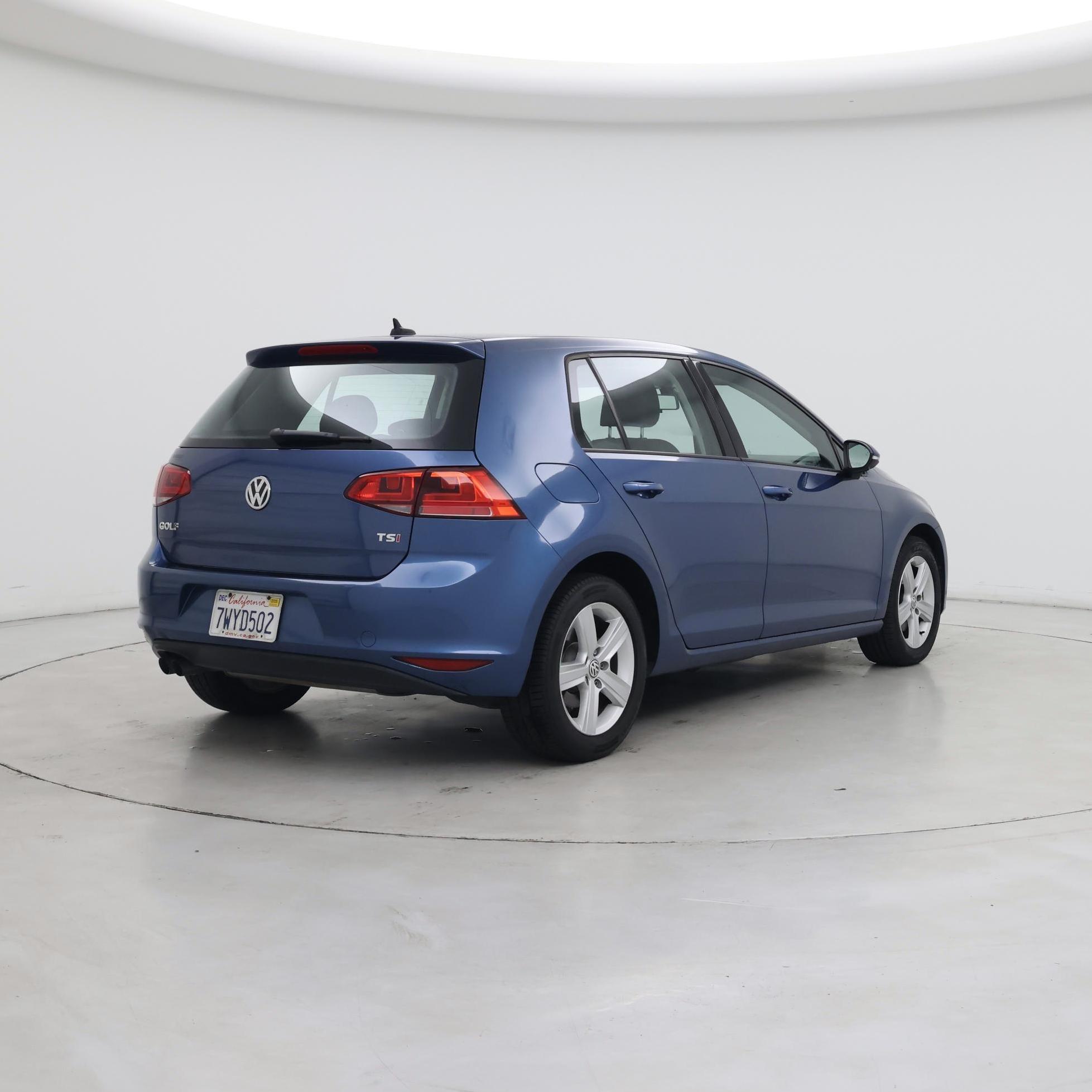 Thumbnail: 2017 Volkswagen Golf - 8