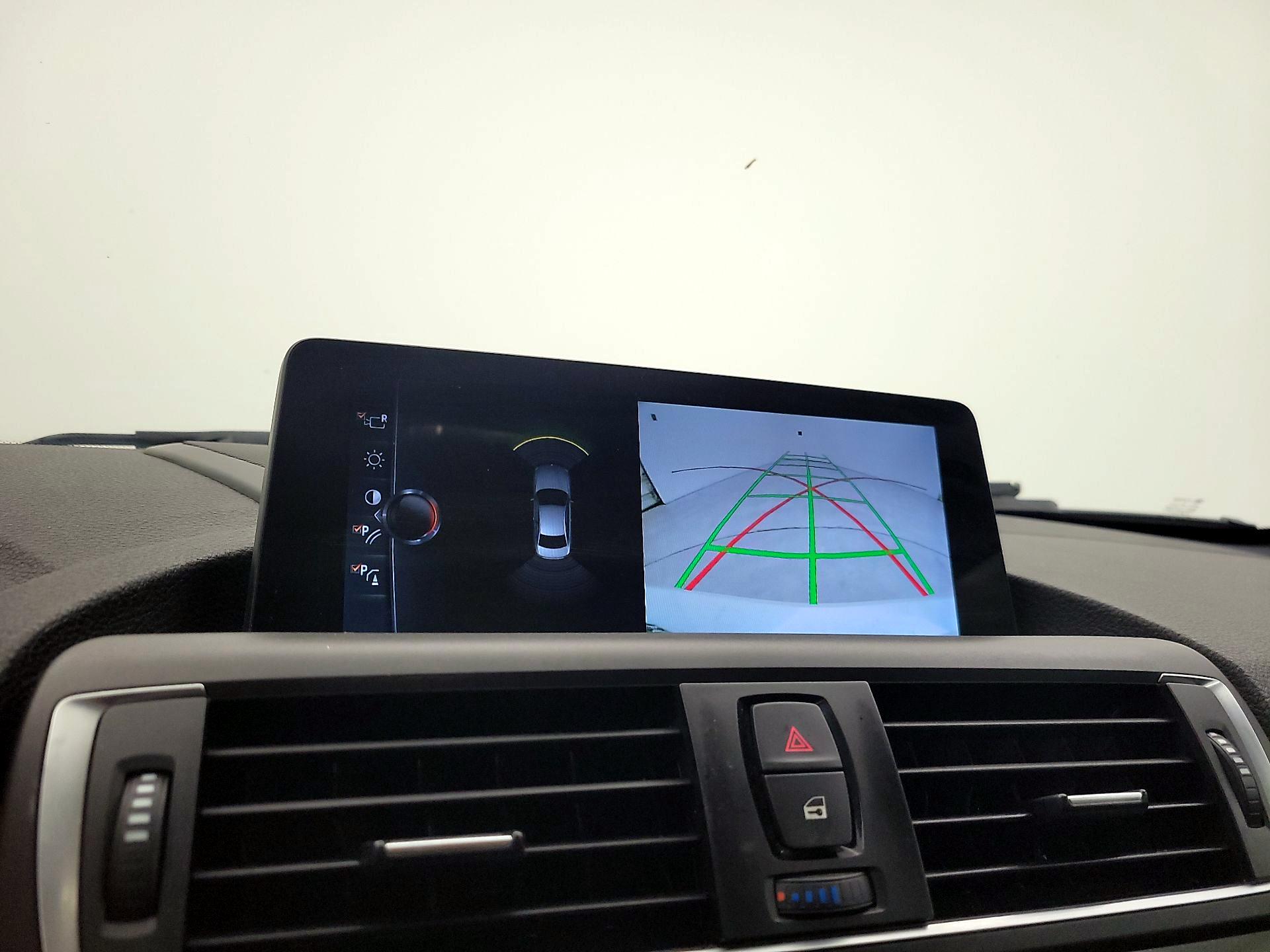 Thumbnail: 2017 BMW 2 Series - 15