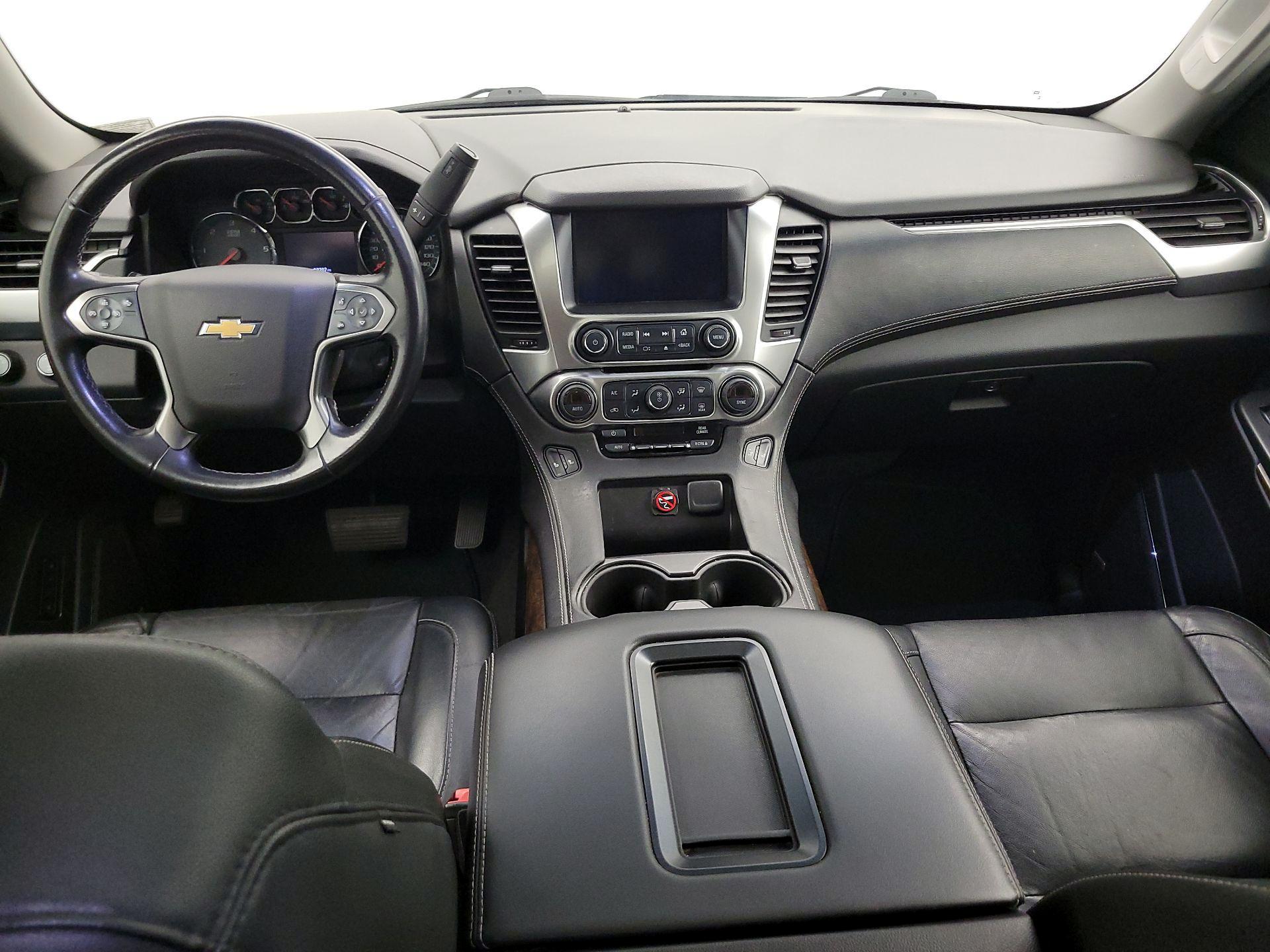 Thumbnail: 2019 Chevrolet Suburban - 9