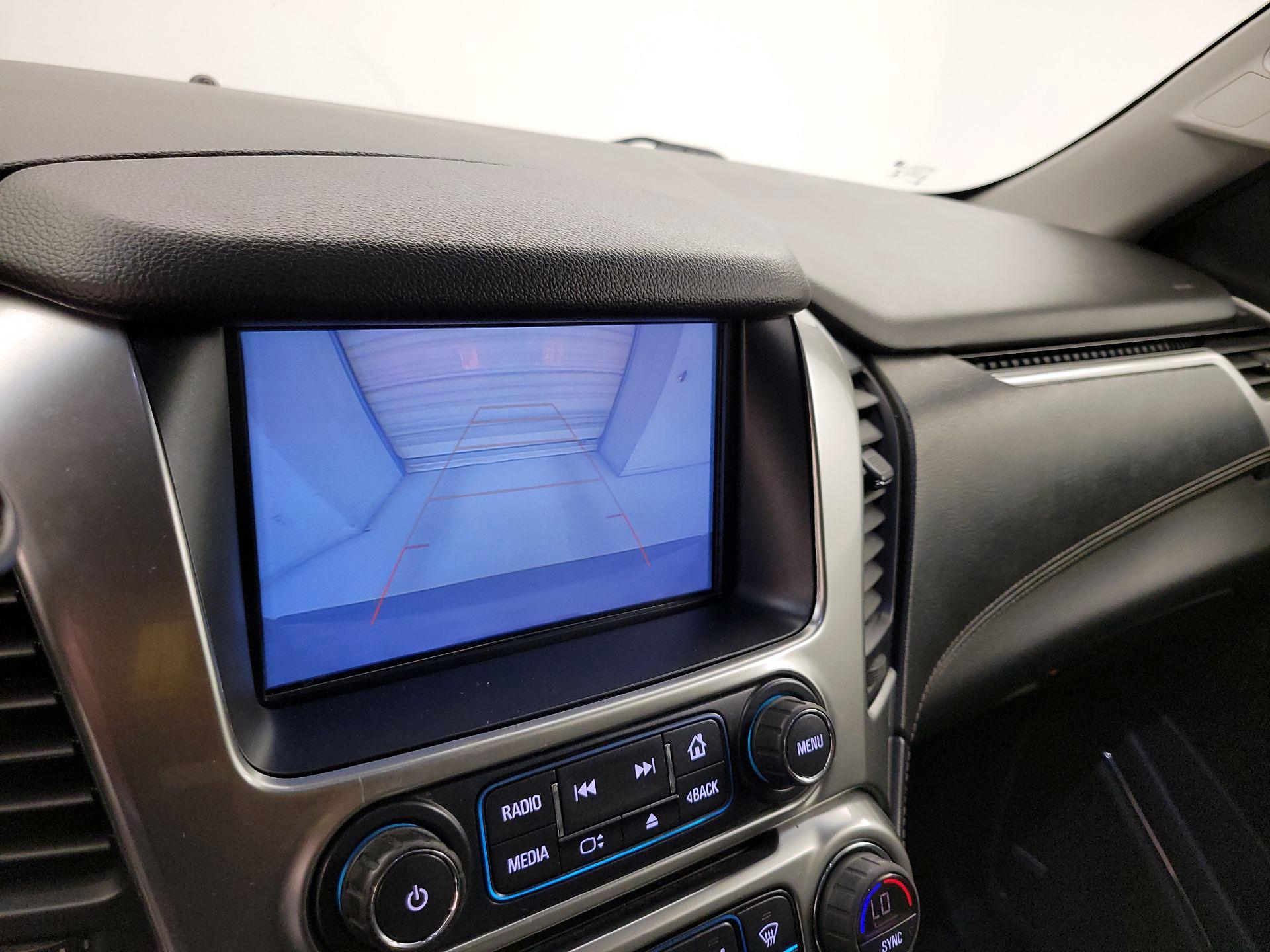 Thumbnail: 2019 Chevrolet Suburban - 14