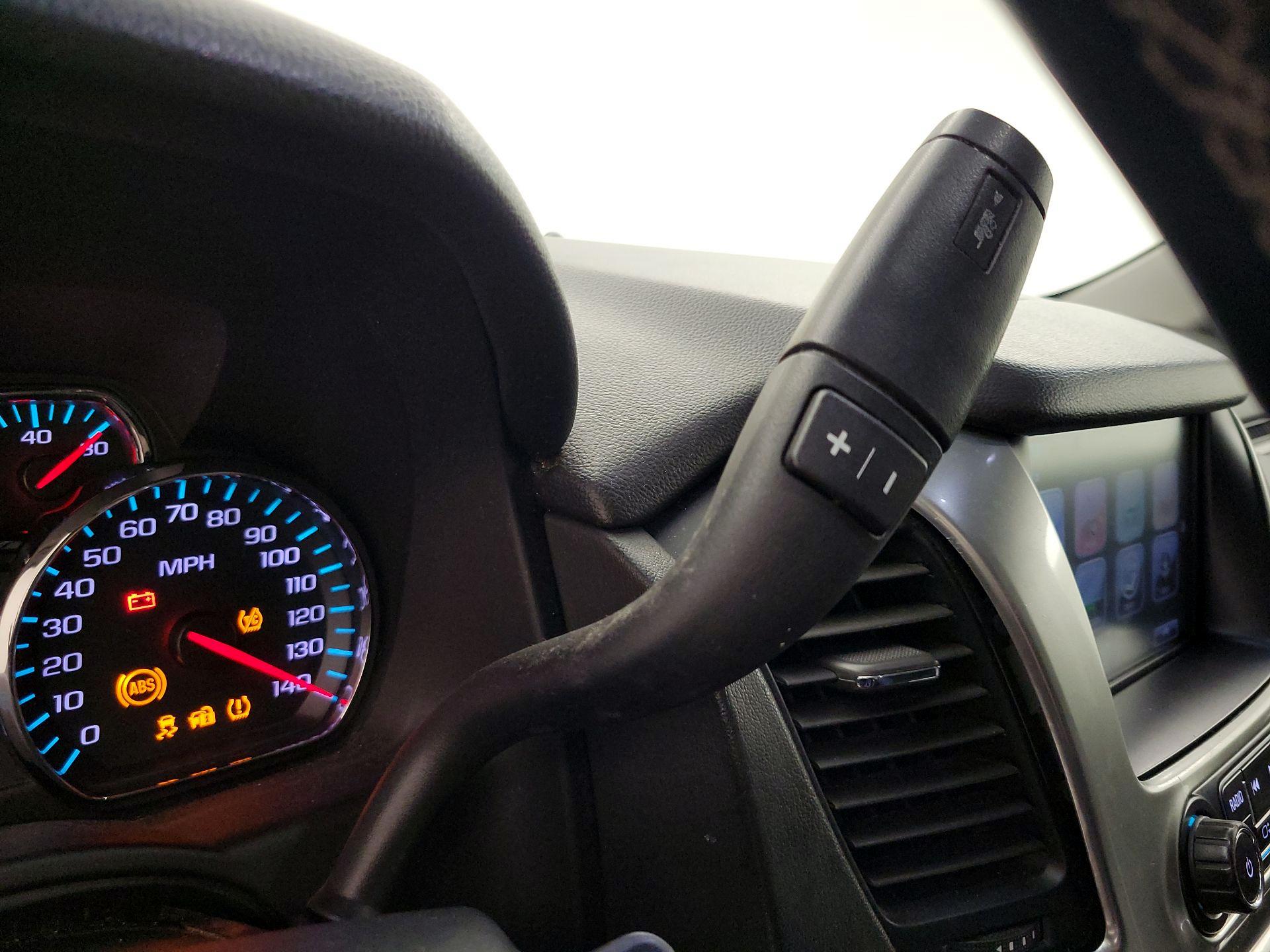 Thumbnail: 2019 Chevrolet Suburban - 17