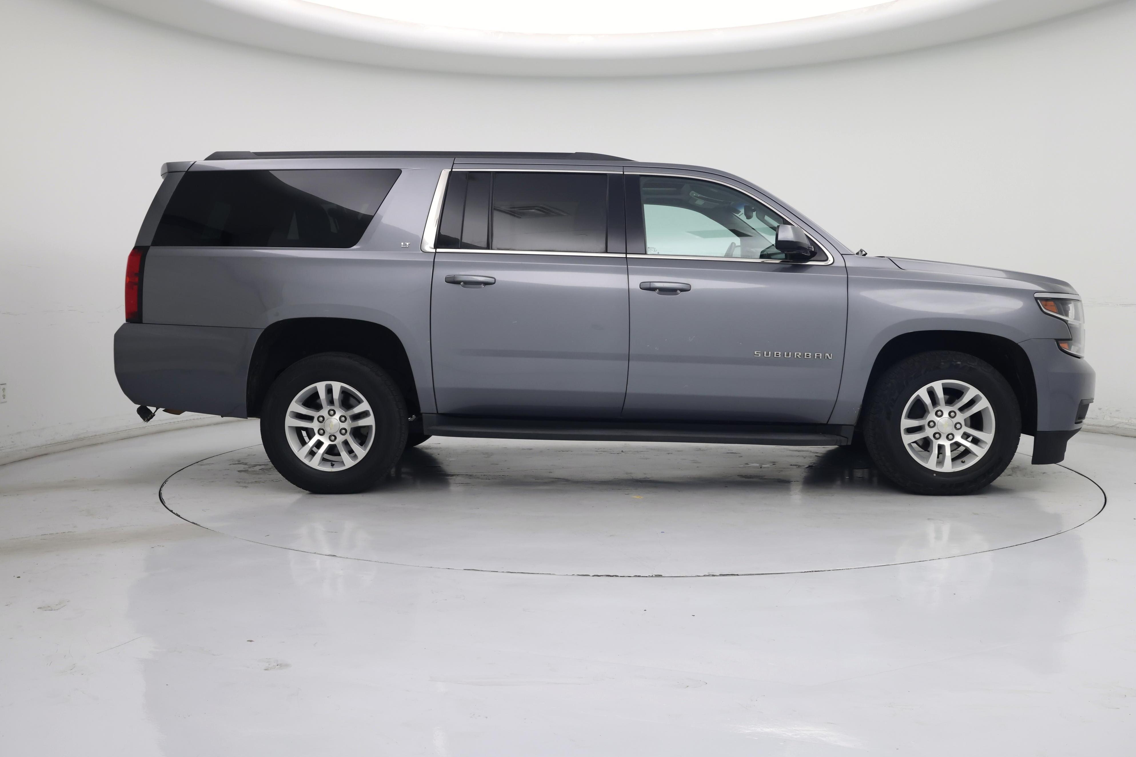 Thumbnail: 2019 Chevrolet Suburban - 7