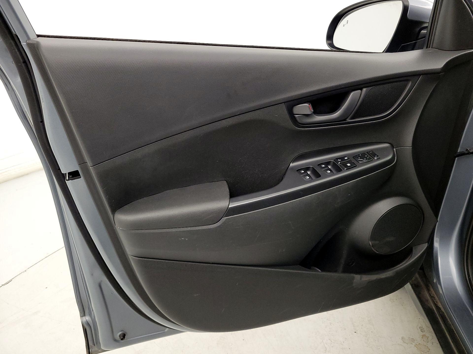 Thumbnail: 2019 Hyundai Kona - 12