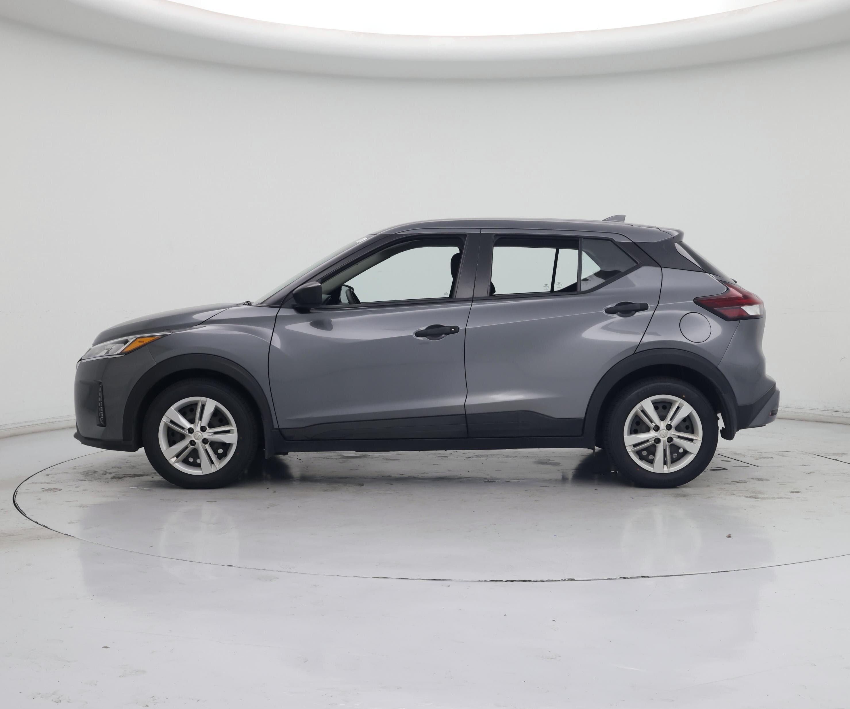 Thumbnail: 2023 Nissan Kicks - 3