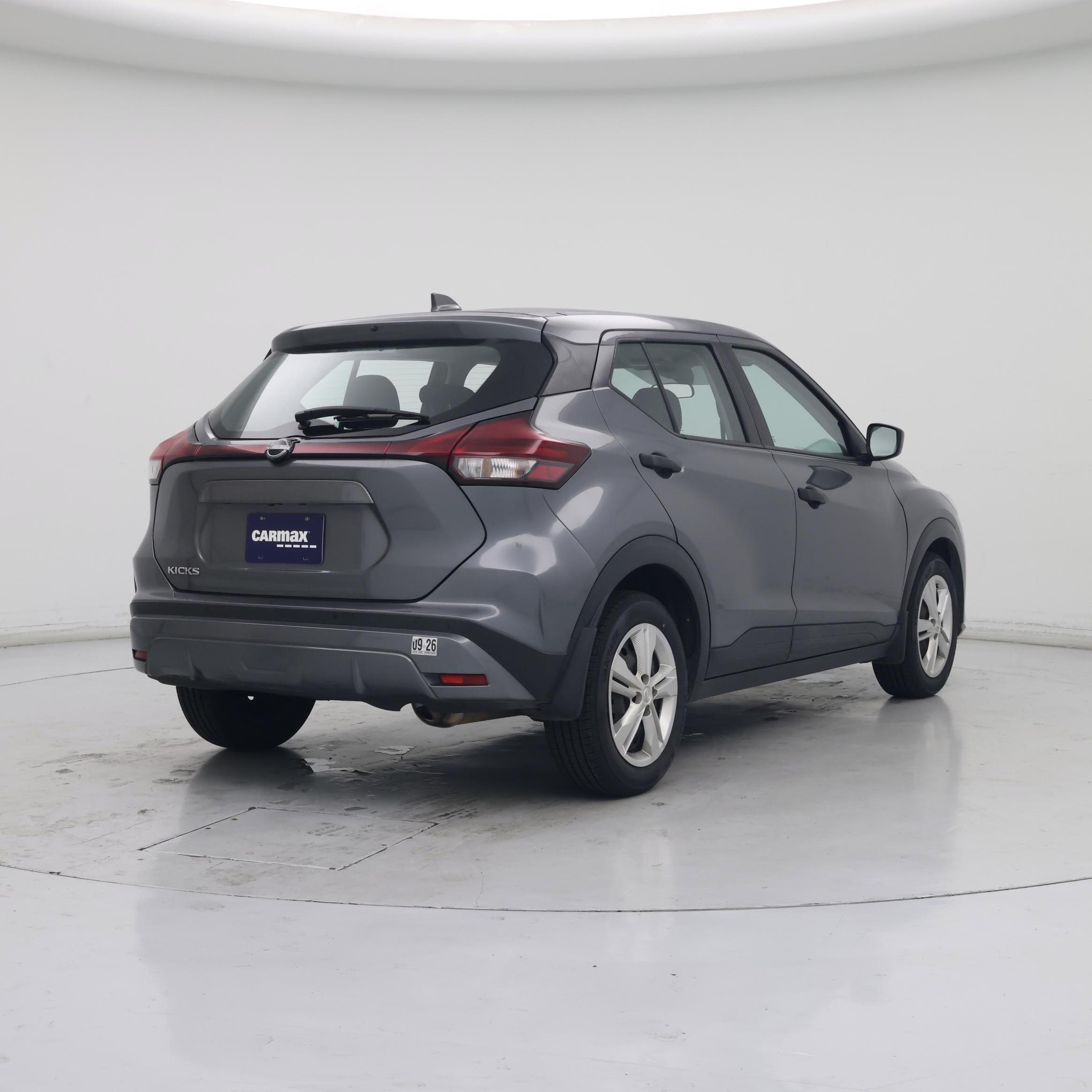 Thumbnail: 2023 Nissan Kicks - 8