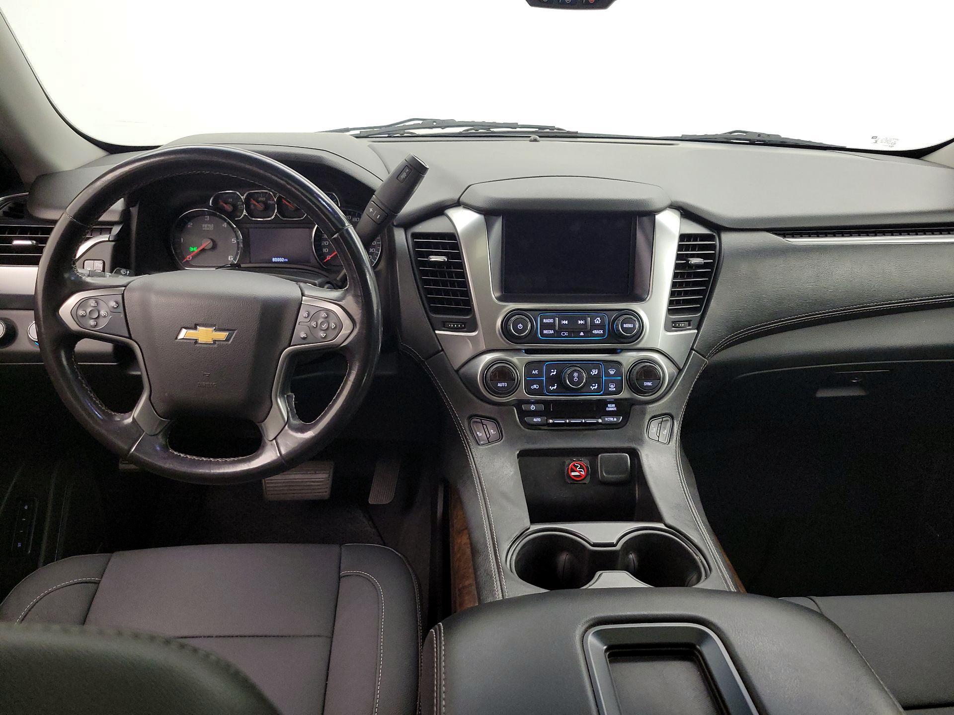 Thumbnail: 2019 Chevrolet Suburban - 9