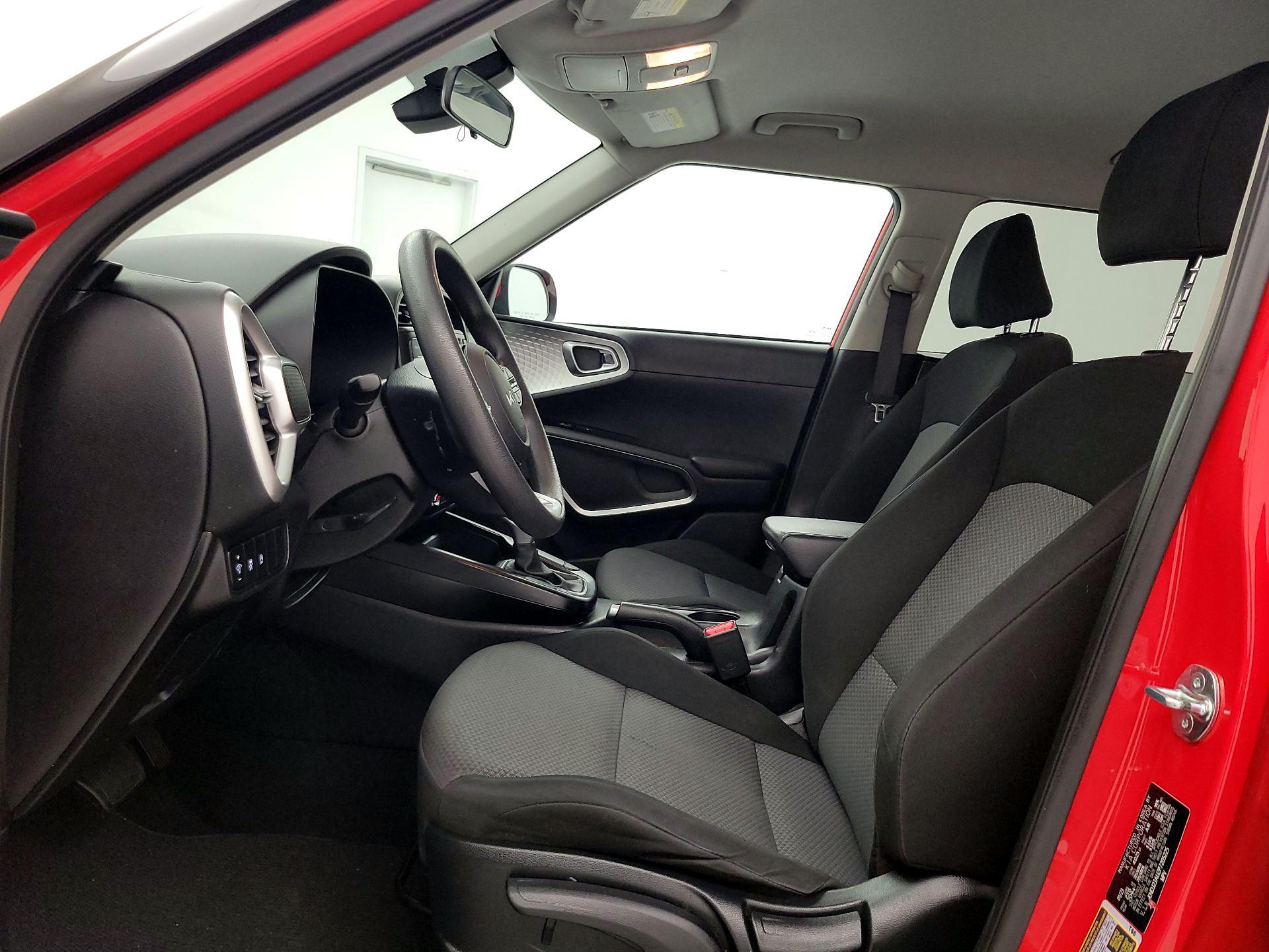 Thumbnail: 2023 Kia Soul - 11