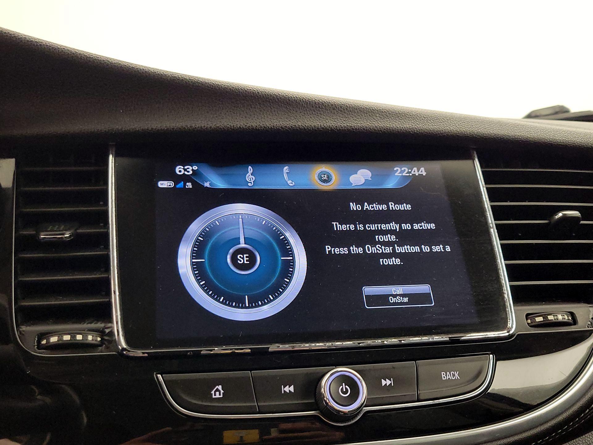 Thumbnail: 2020 Buick Encore - 14