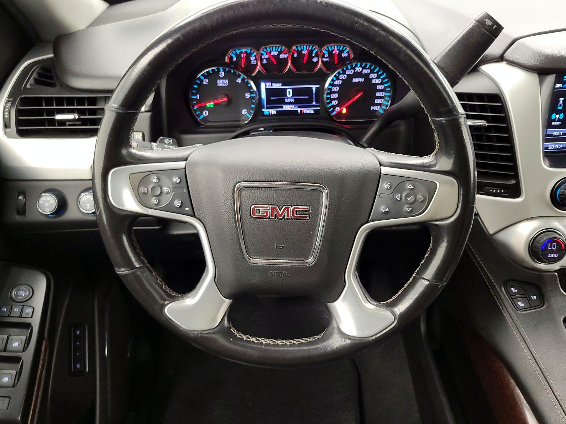 Thumbnail: 2020 GMC Yukon XL - 10