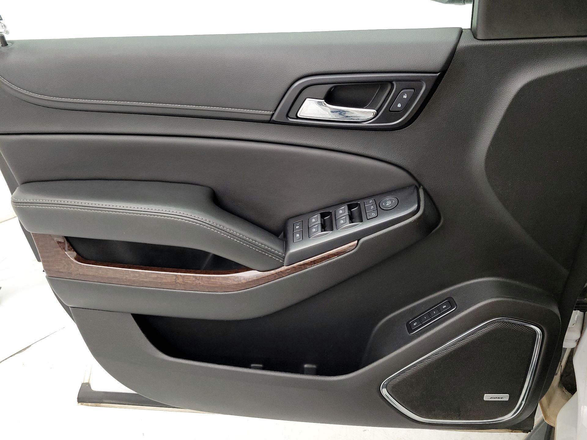 Thumbnail: 2020 GMC Yukon XL - 12